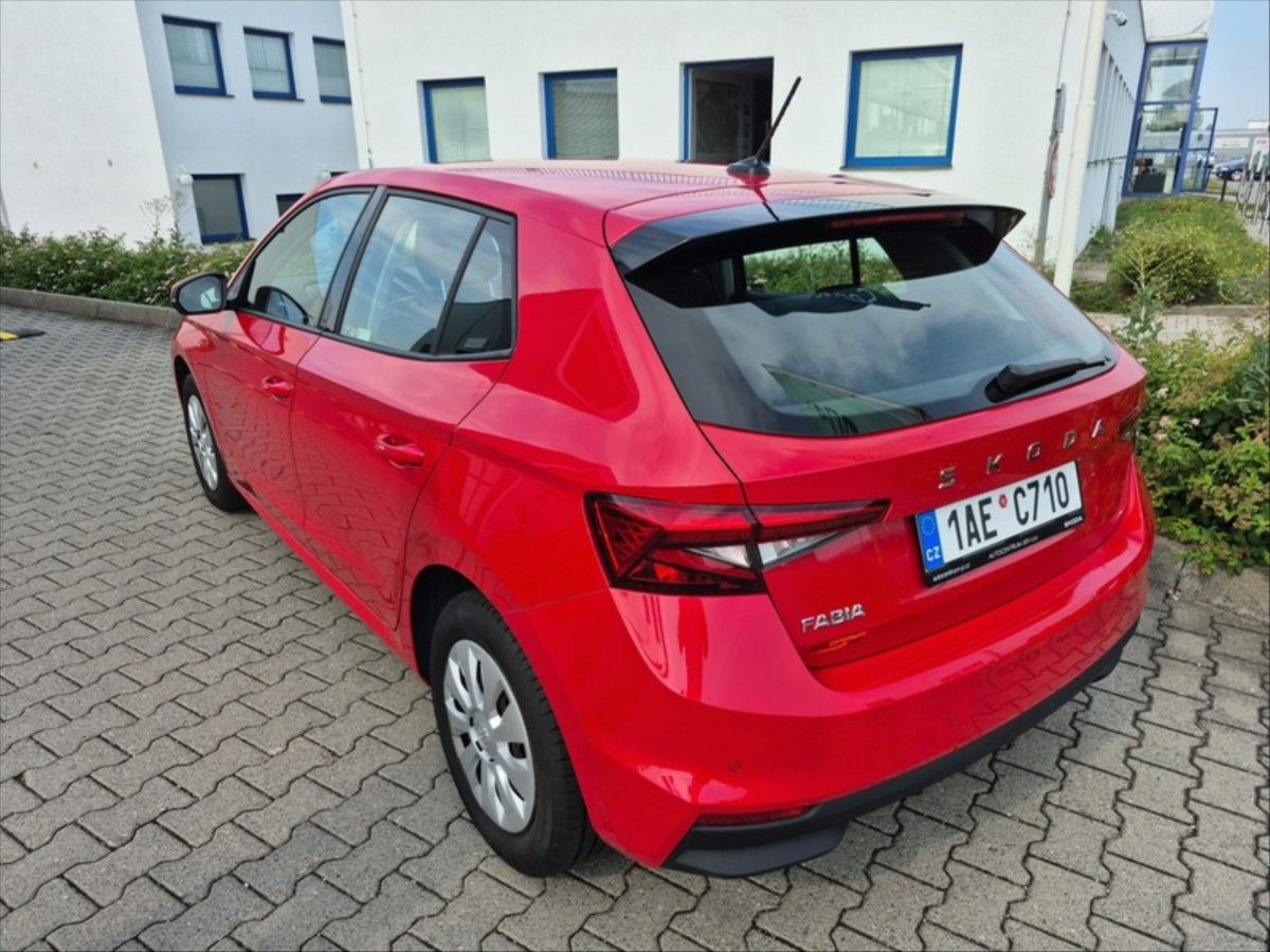 Škoda Fabia, 1,0 MPi Selection - fotka 5