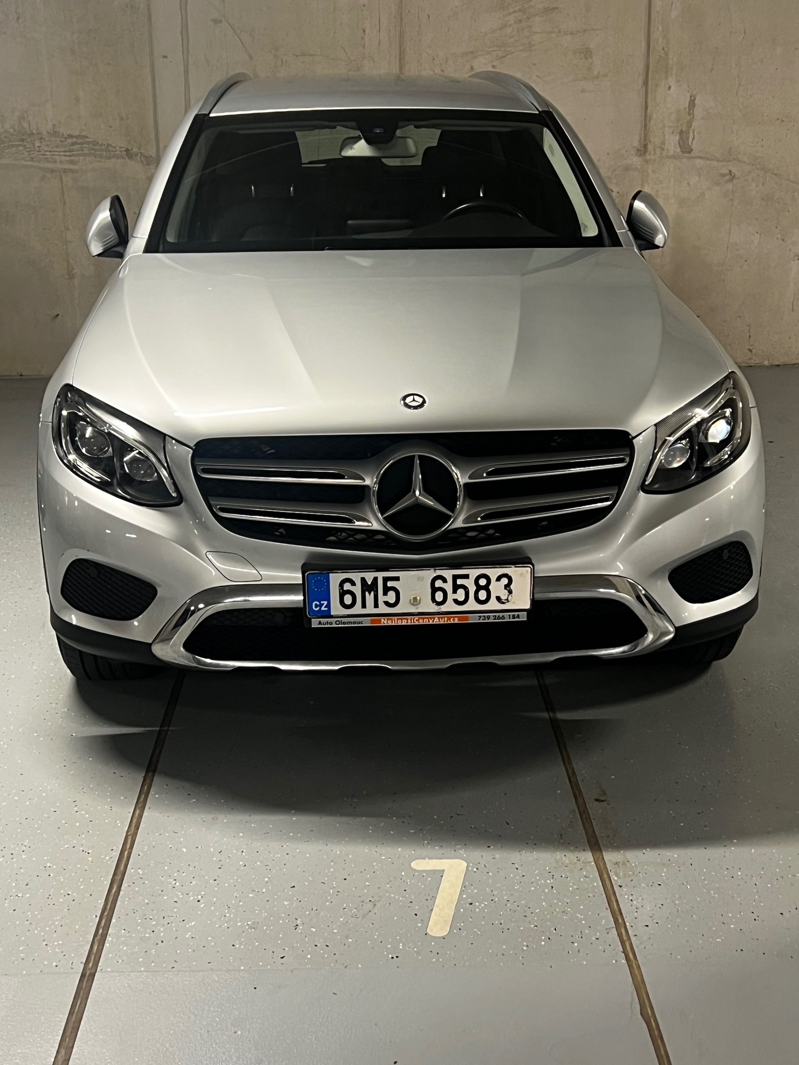 Mercedes-Benz GLC, 220d 4MATIC, garážované - fotka 2