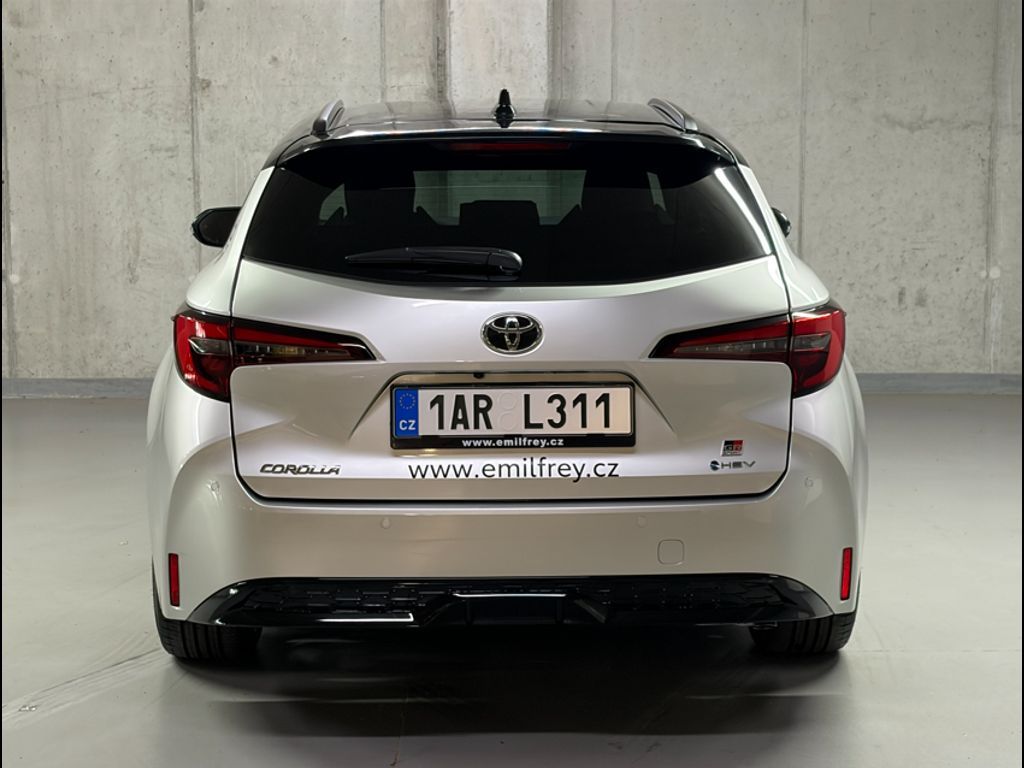 Toyota Corolla, 2,0, HEV, GR Sport - fotka 6