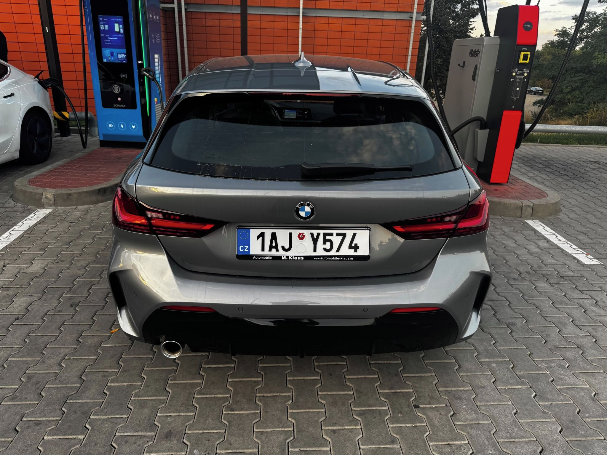 BMW Řada 1, 118i m - fotka 2