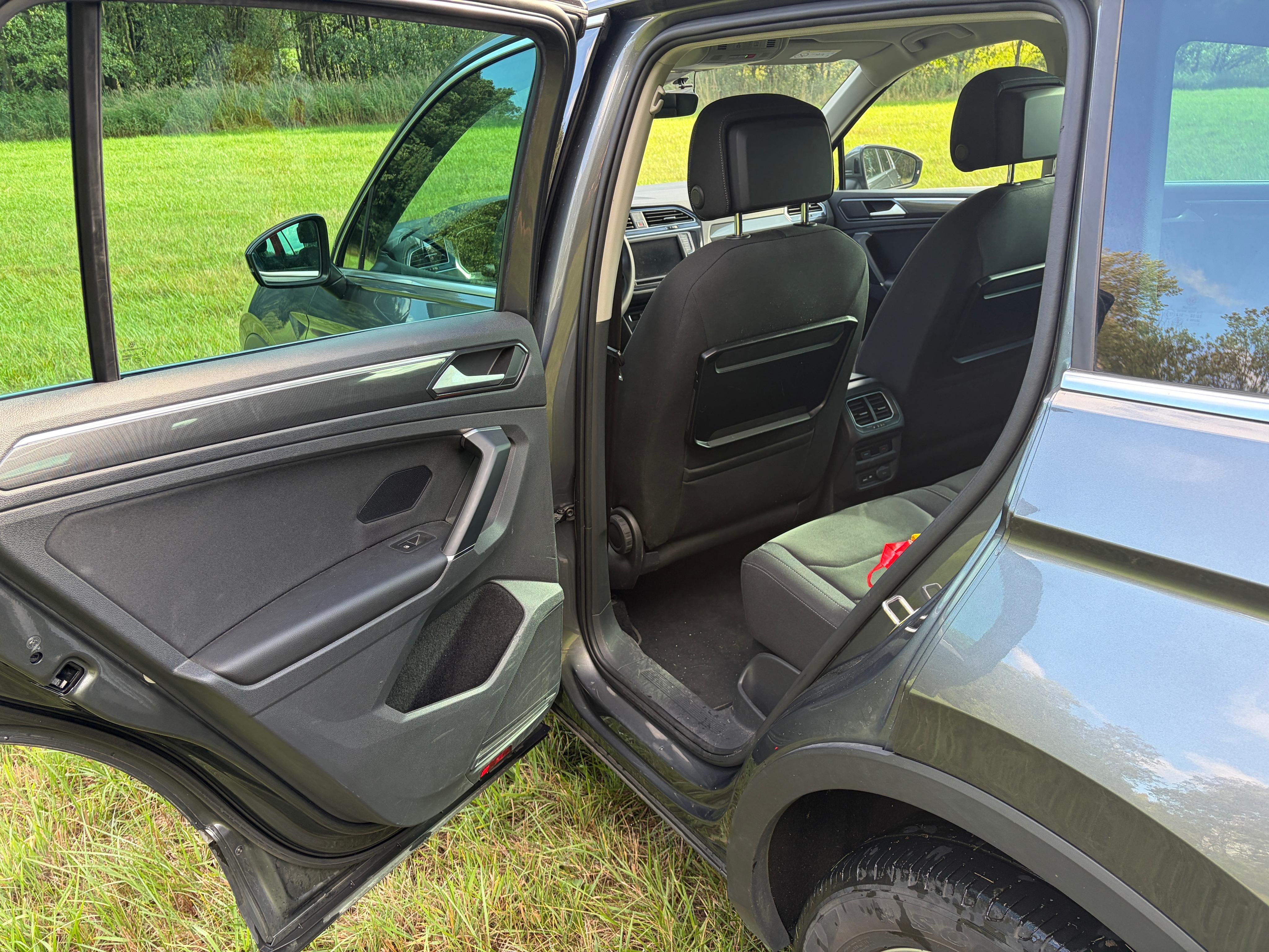 Volkswagen Tiguan, 2.0 BiTDi 176kW, 166tiskm - fotka 4