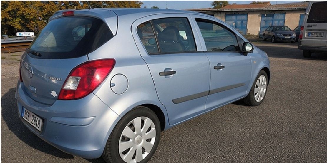 Opel Corsa, 1,2 16v - fotka 3