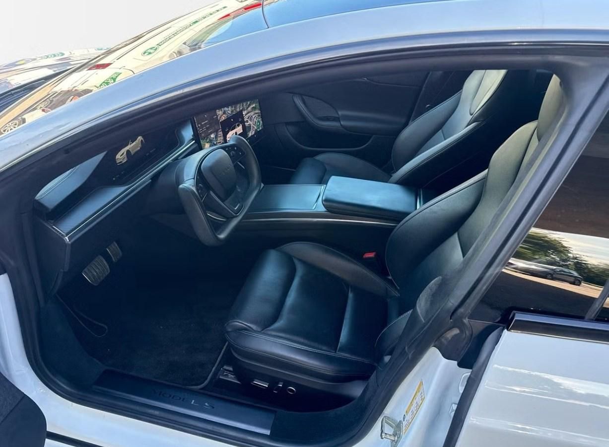 Tesla Model S, Plaid AWD SoH 86% Tažné Yoke - fotka 6