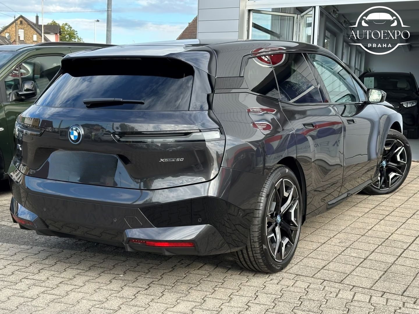 BMW iX, xDrive50 SPORTPAKET* - fotka 4