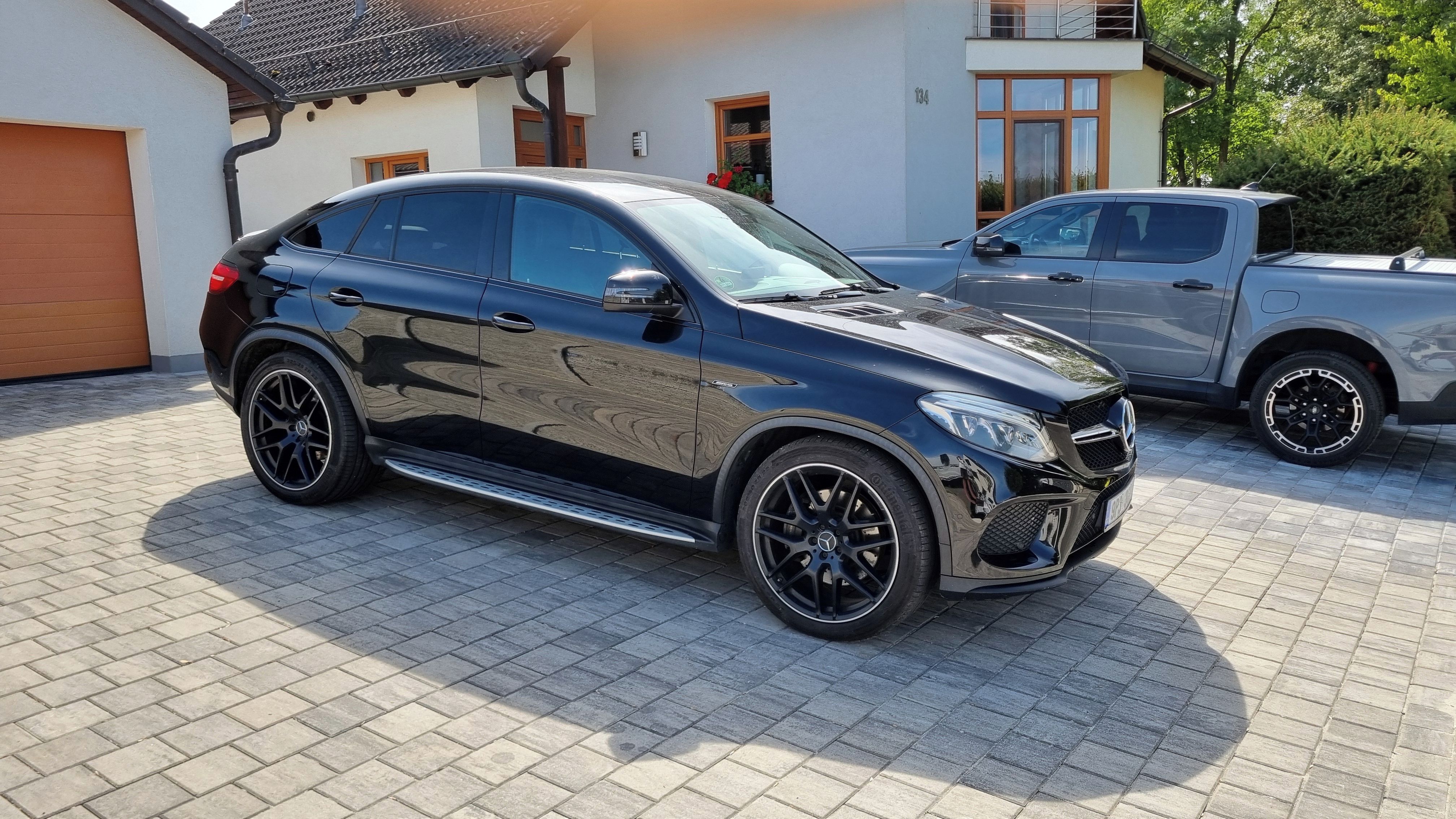 Mercedes-Benz GLE, 450 4MATIC AMG - fotka 5