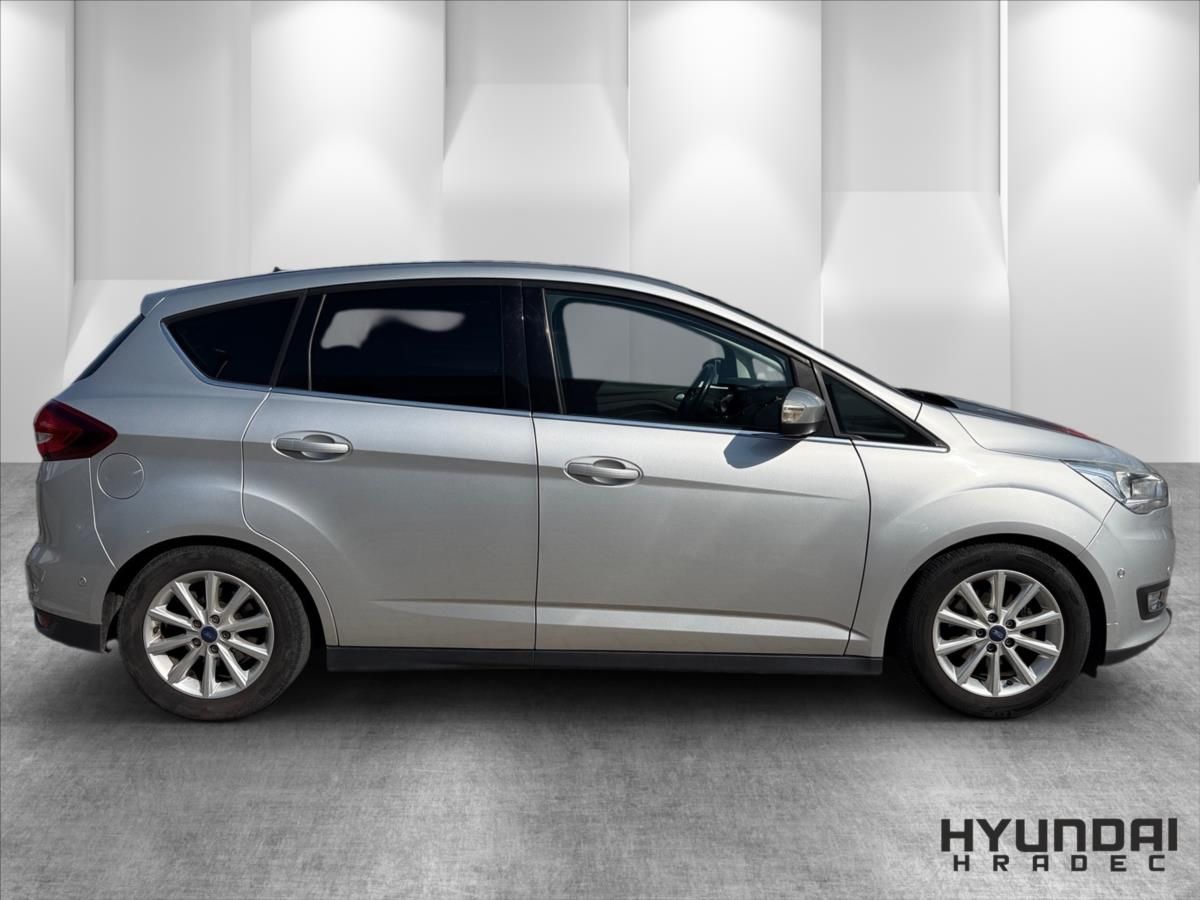 Ford C-MAX, 1,5 TDCi 88kW Titanium - fotka 4