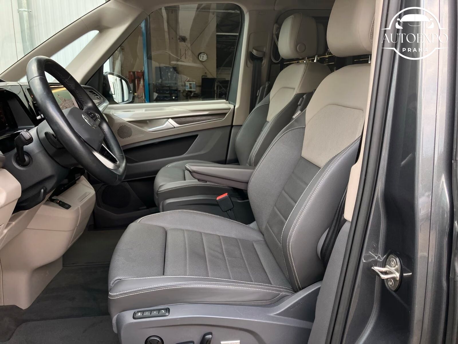 Volkswagen Multivan, Multivan 2.0 TSI DSG Style* - fotka 6