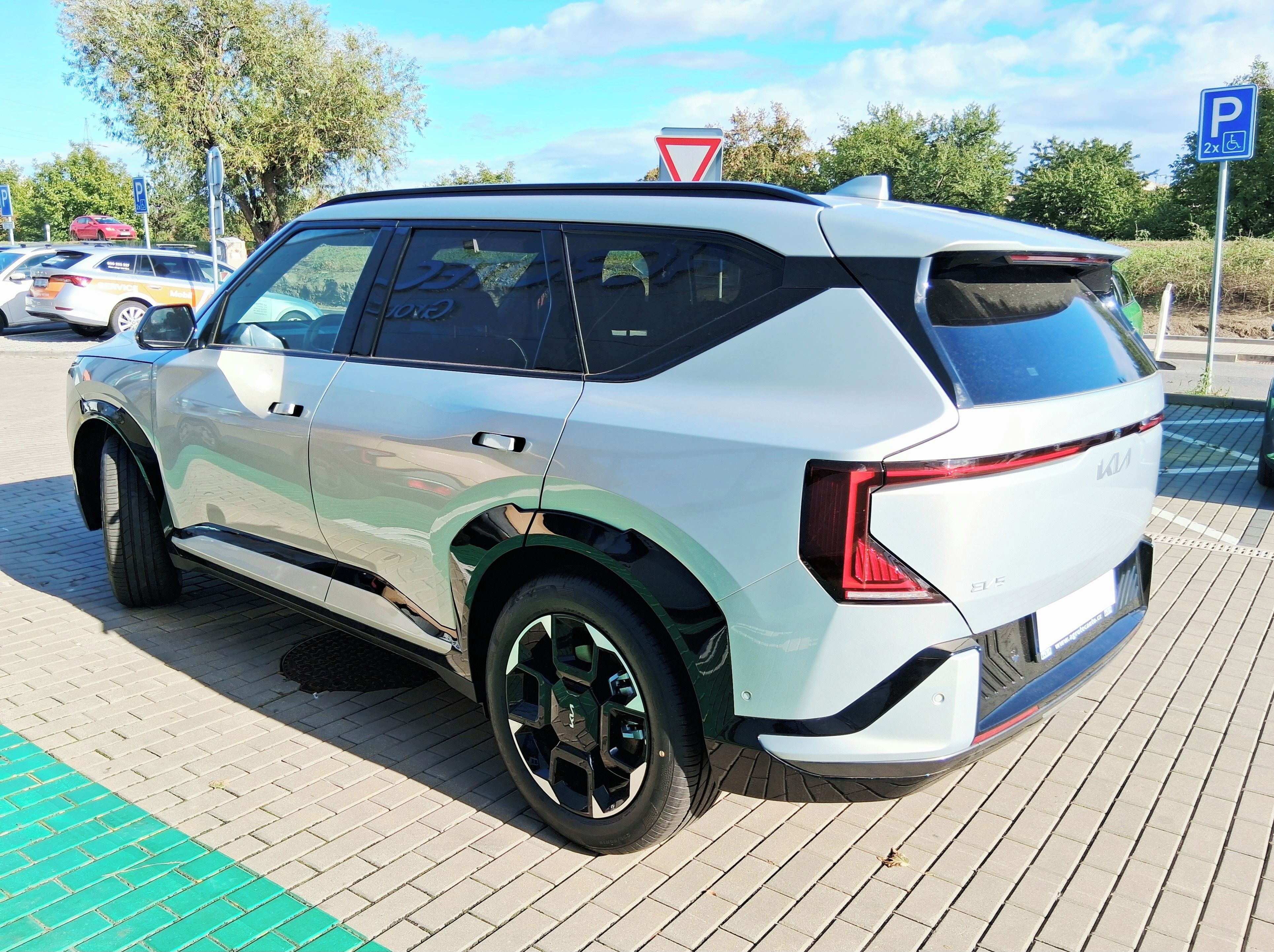 Kia EV5, GT-Line 160 kW + 81 kWh - fotka 4
