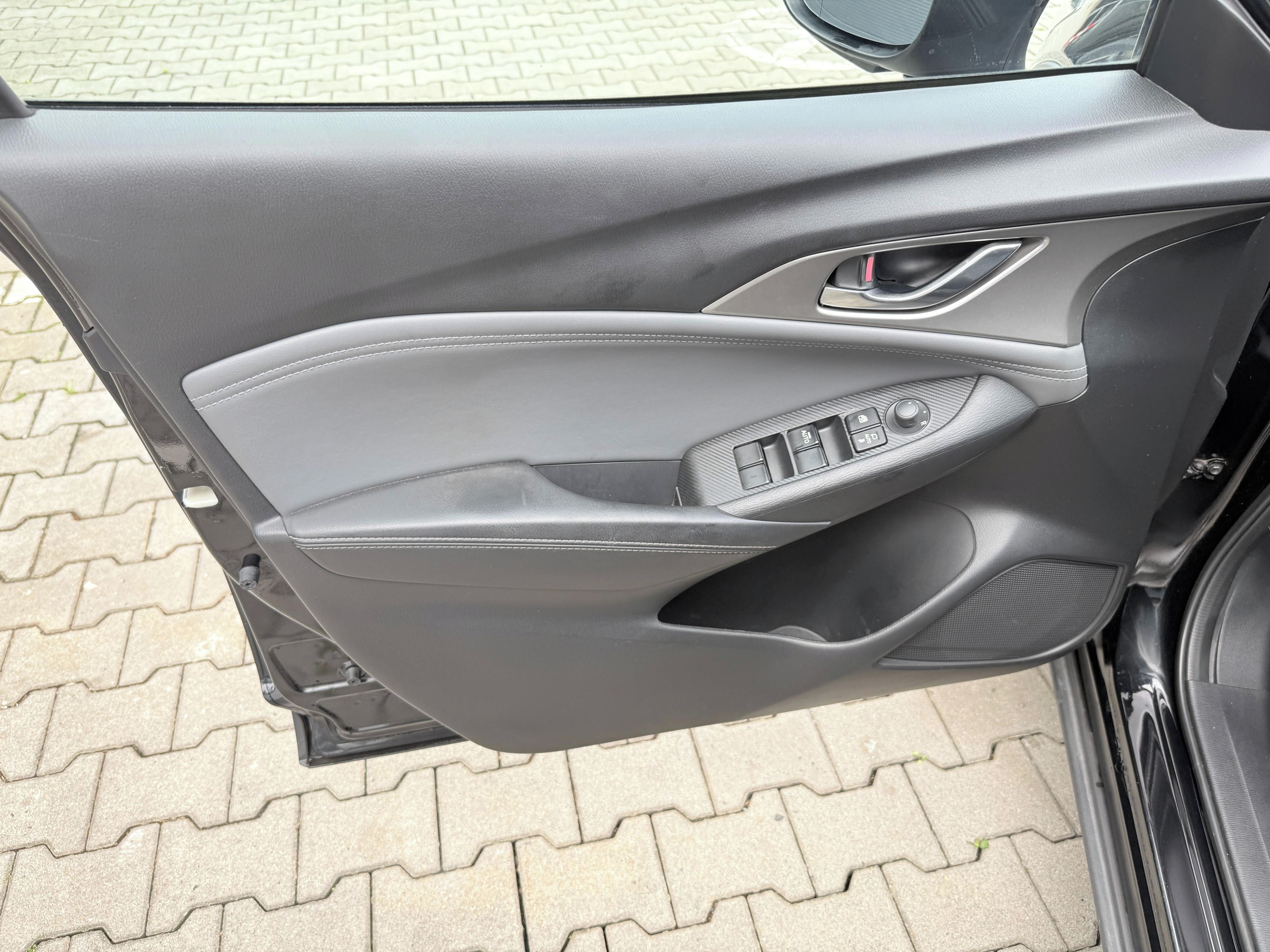 Mazda CX-3, 2.0 SkyActiv-G 89kW/121PS - fotka 6