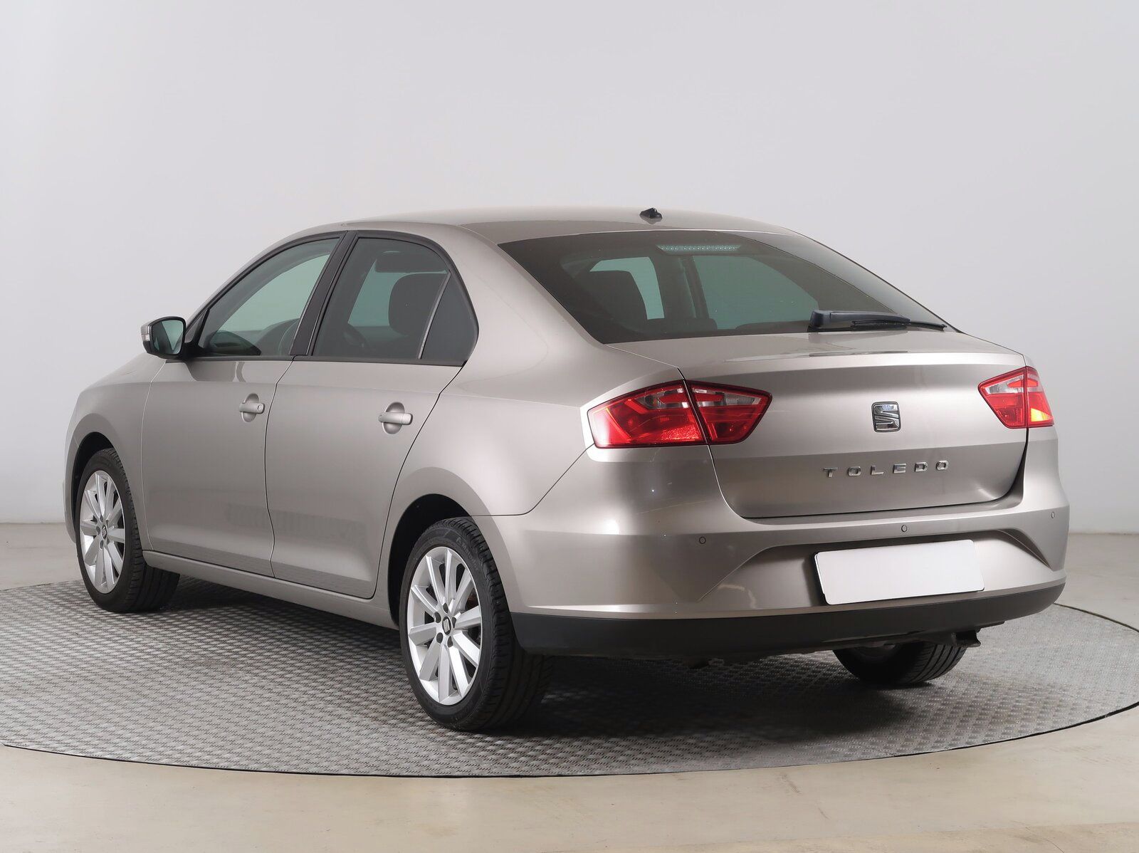 Seat Toledo, 1.0 TSI - fotka 4