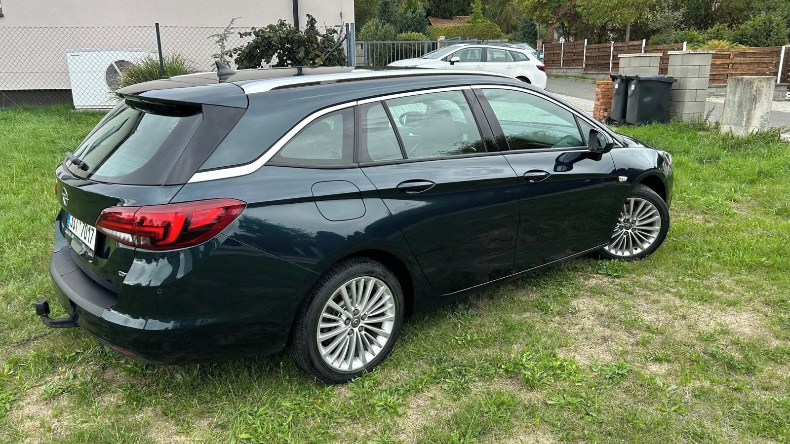 Opel Astra, 1,6 CDTI,  manuál, bez AdBlue - fotka 6