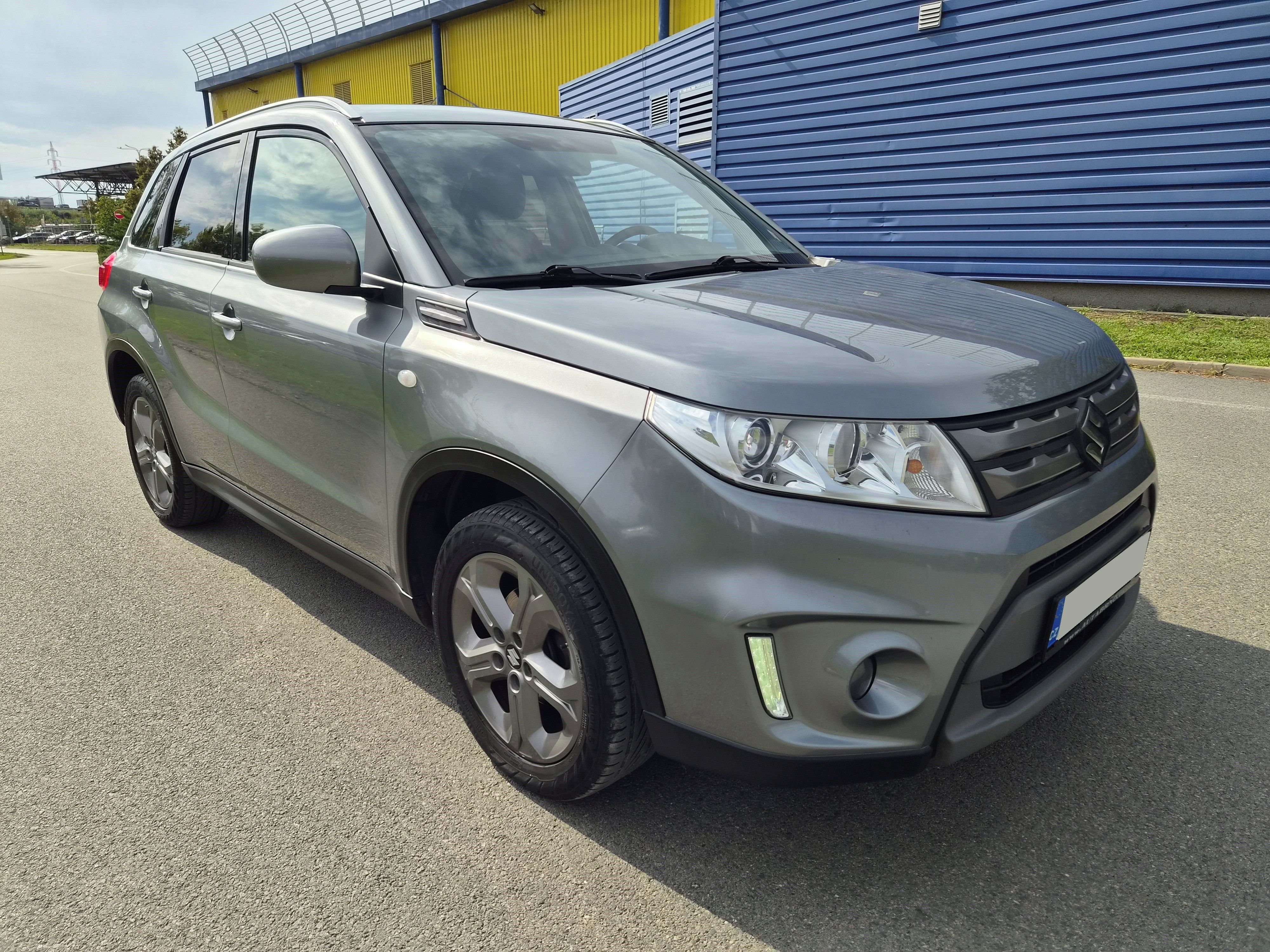 Suzuki Vitara, 1 MAJITEL ČR 4x4 TAŽNÉ 2xKOLA - fotka 3