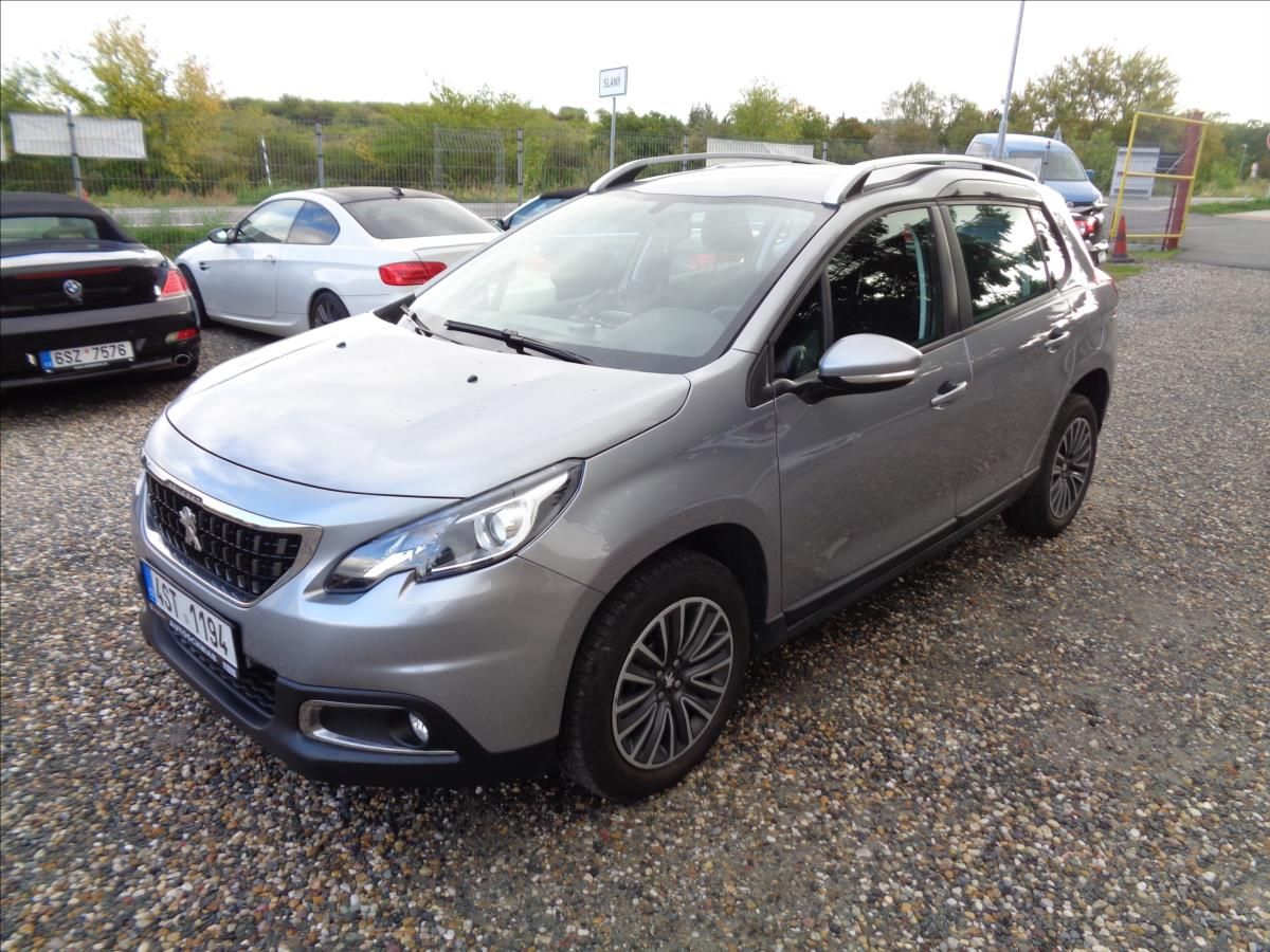 Peugeot 2008, 1,2 - fotka 3