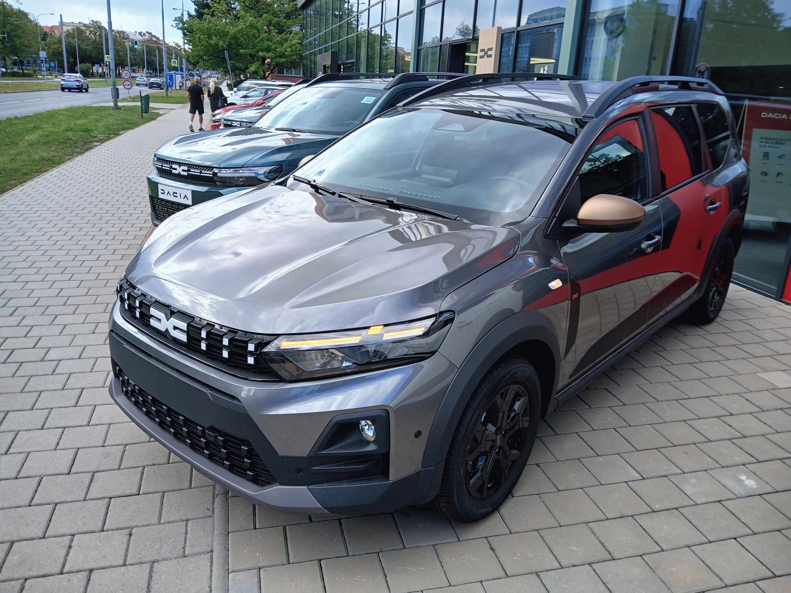 Dacia Jogger, Extreme Eco-G 120 7míst pobočk