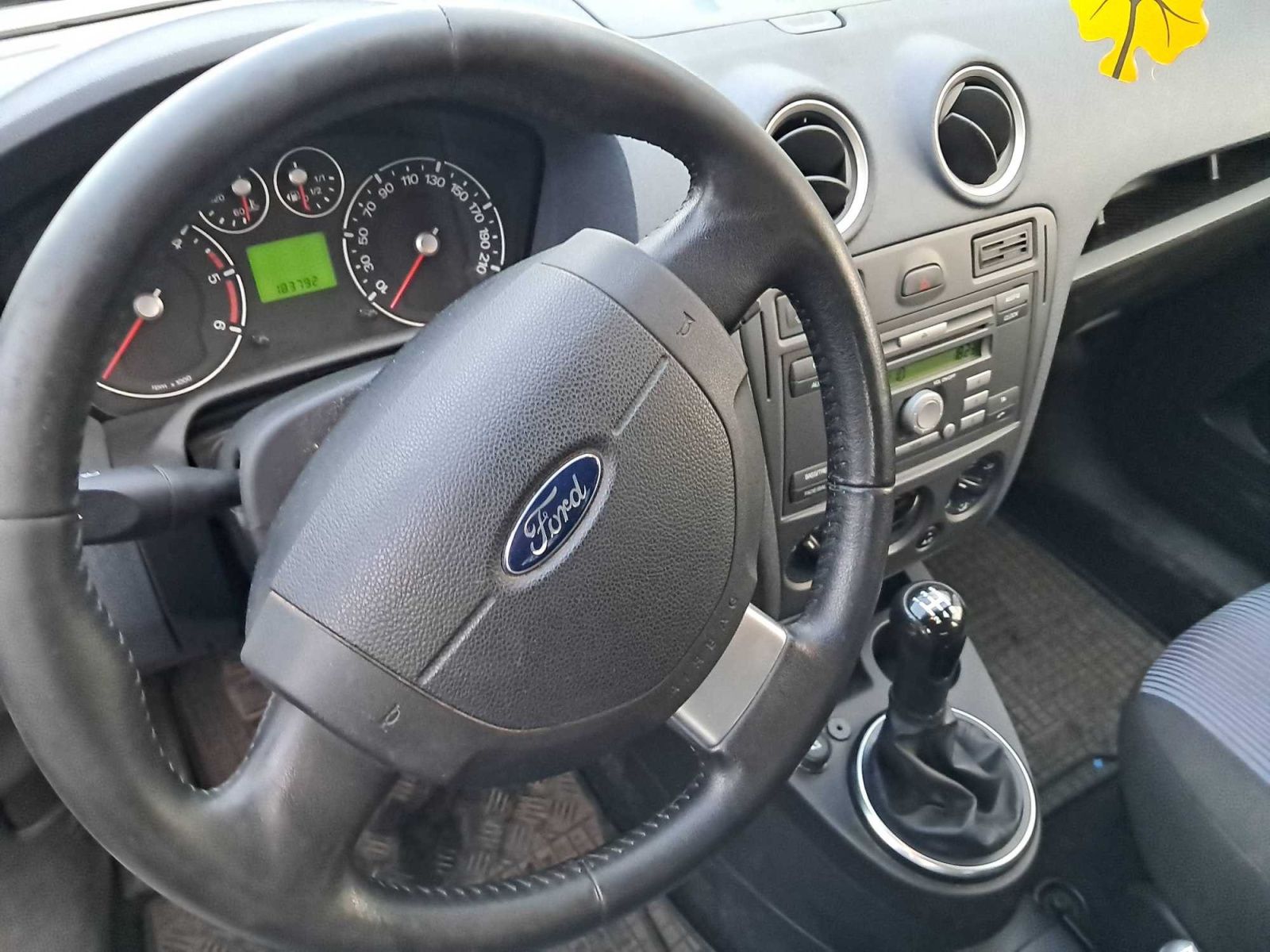 Ford Fusion, 1.4 TDCi, Tažné, slušný stav - fotka 3