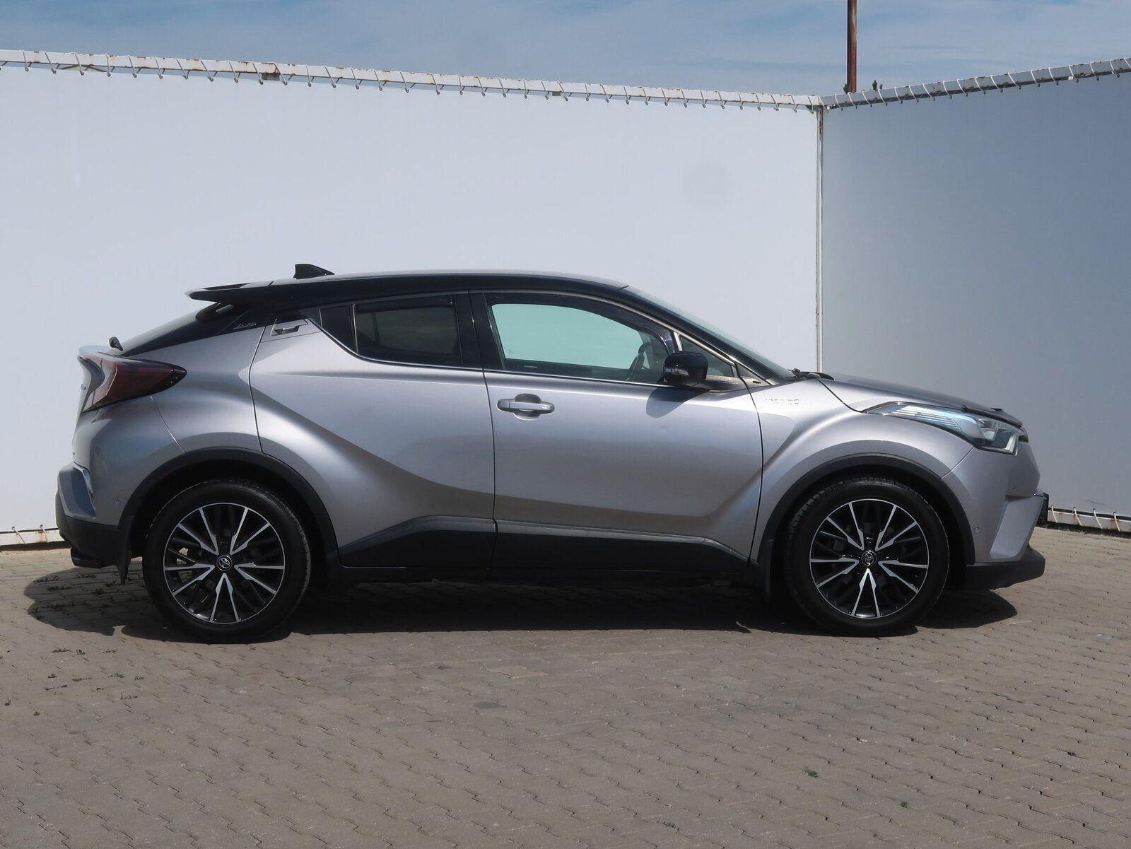Toyota C-HR, 1.8 Hybrid, Selection, Automat - fotka 6