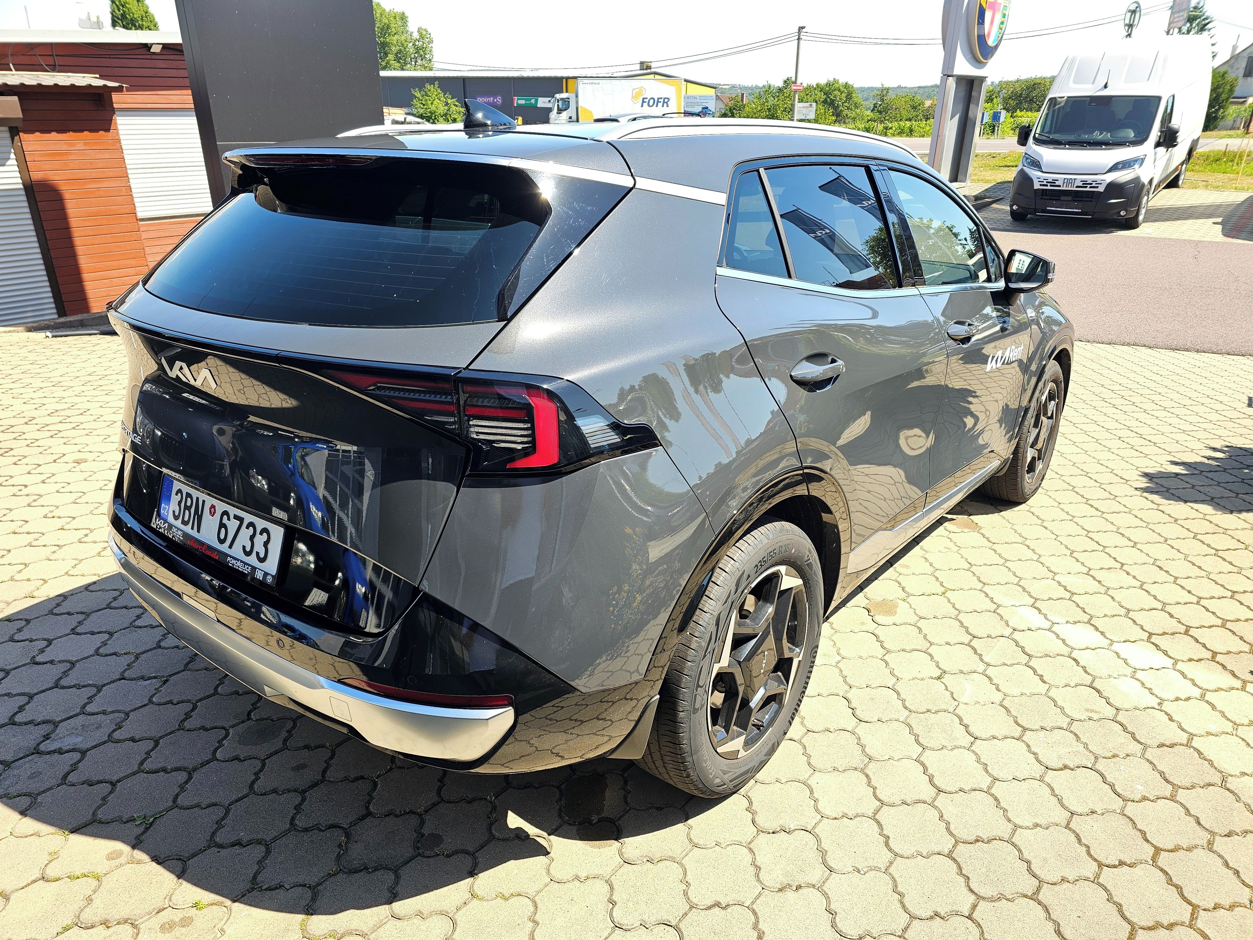 Kia Sportage, TOP 1,6 T-Gdi 110 kW 7DCT - fotka 6