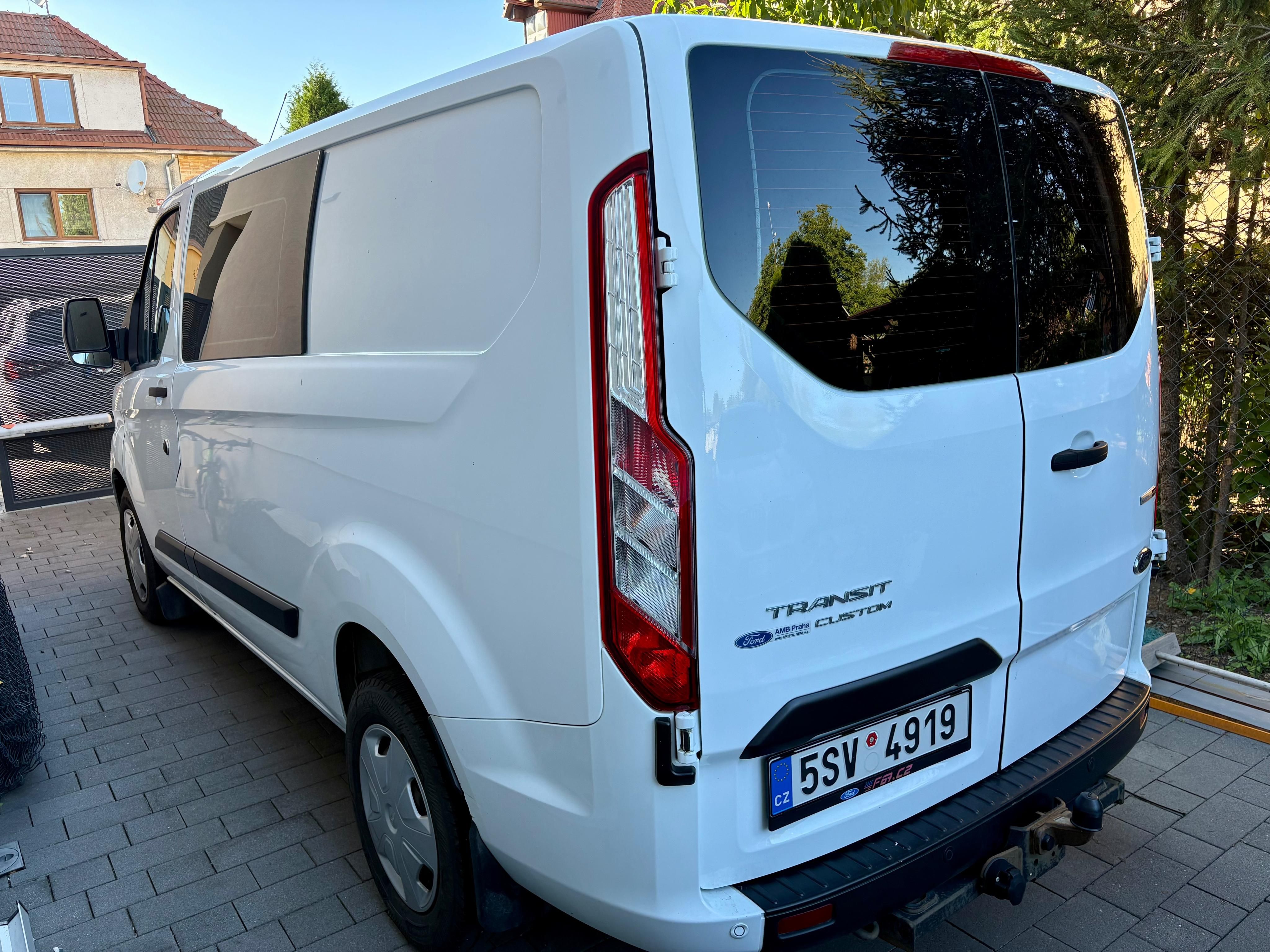 Ford Transit Custom, Ford Transit Custom, 6 míst - fotka 6