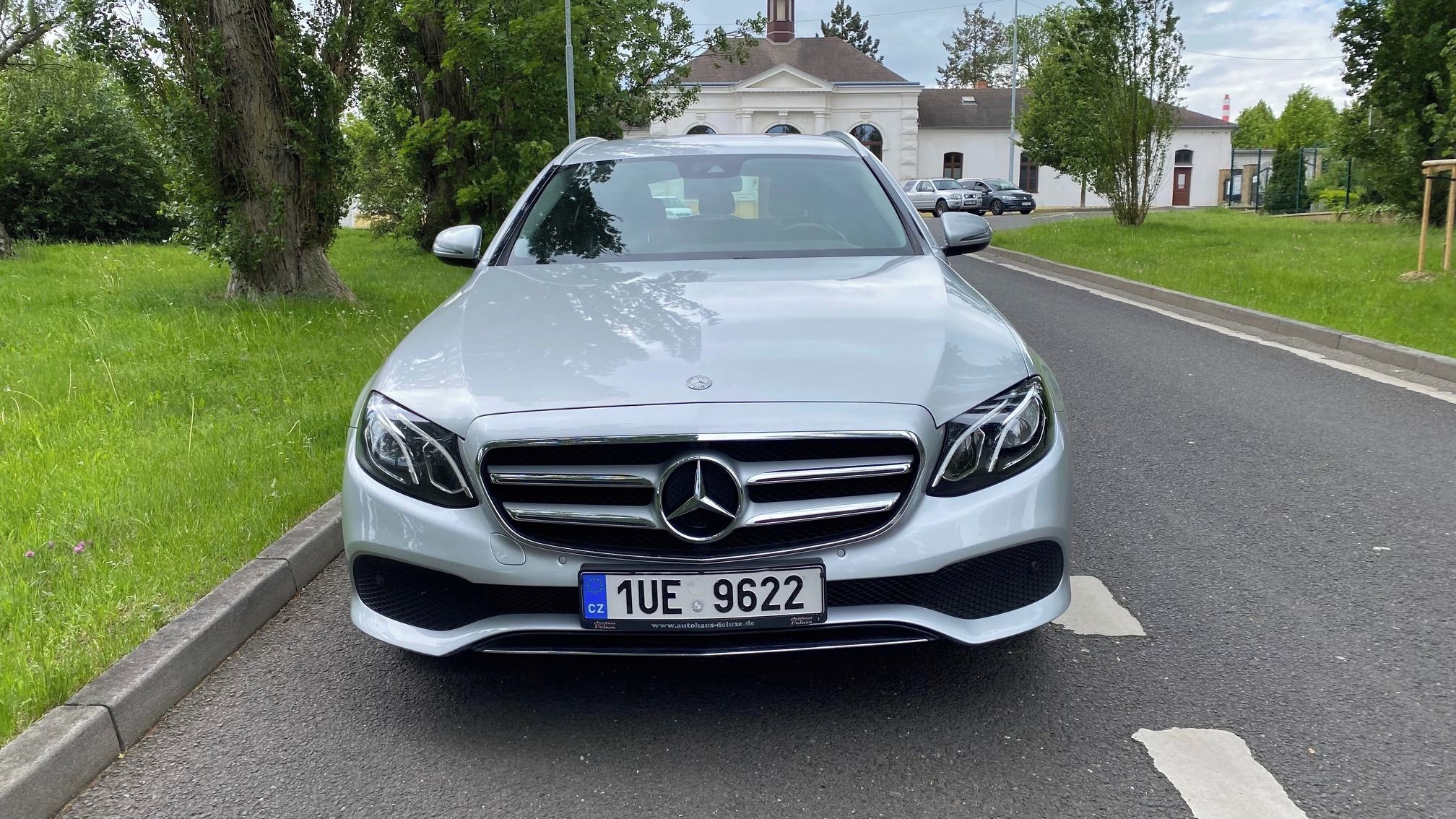 Mercedes-Benz Třídy E, W213 E220d 143kW 9G automat - fotka 2
