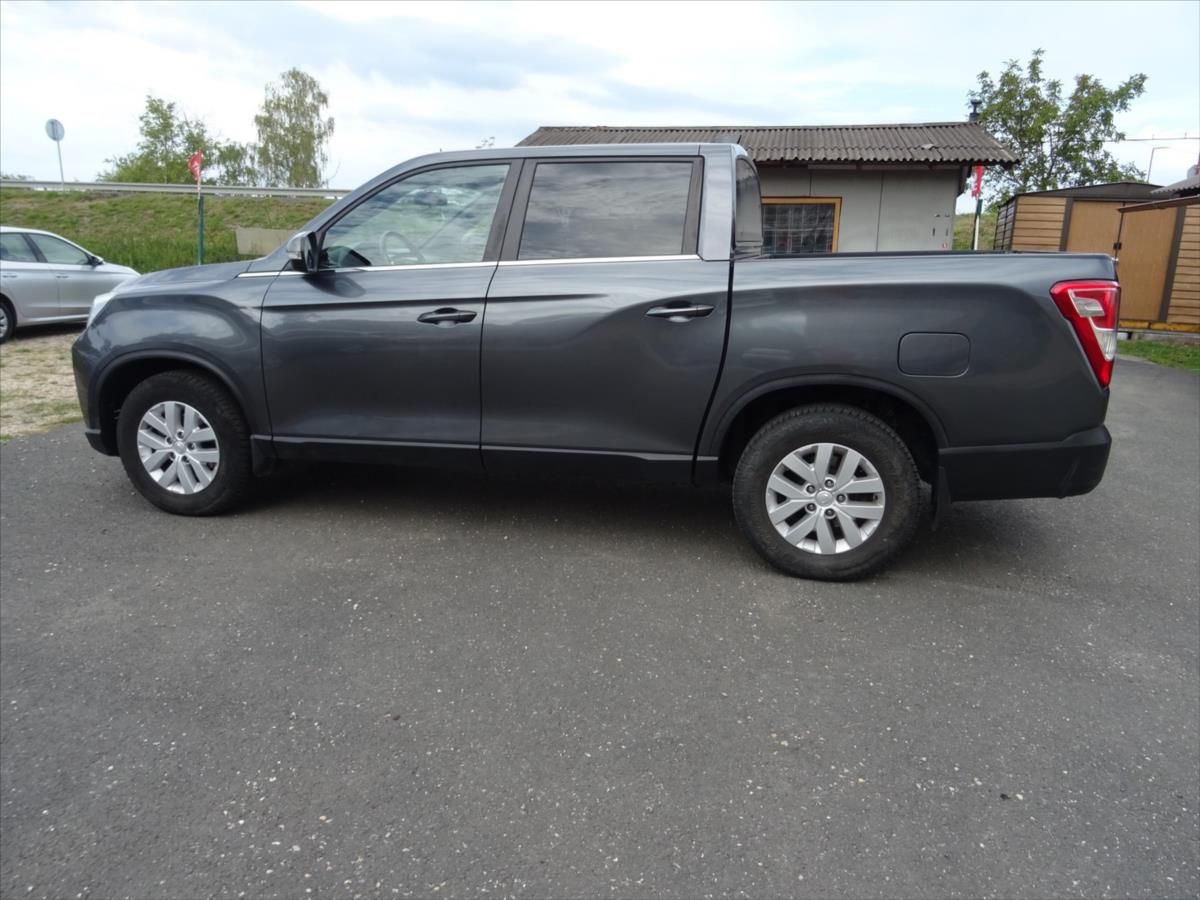 SsangYong Musso, 2,2 2.2 e XDi 4x4 DPH - fotka 5