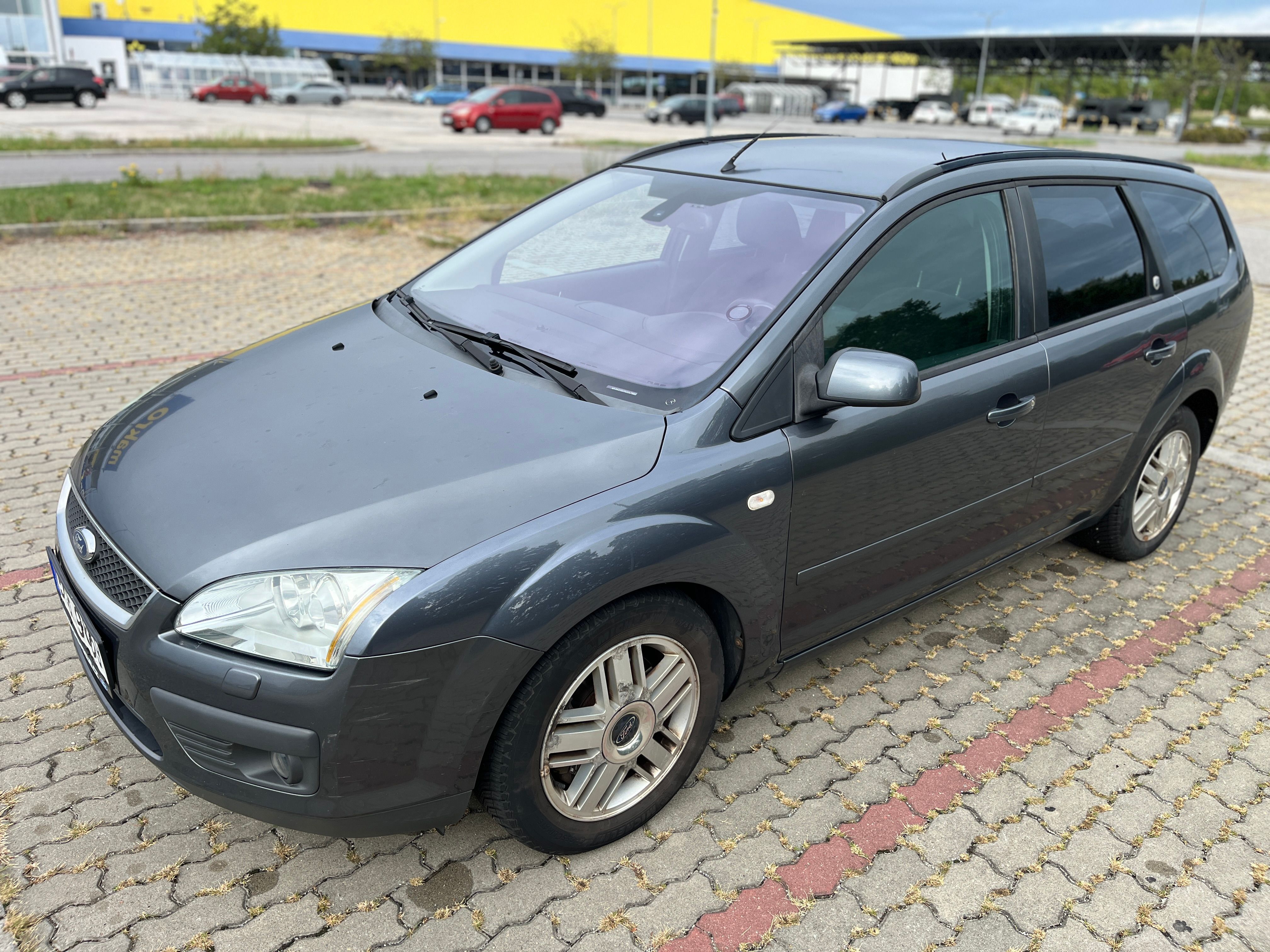 Ford Focus, kombi, 2.0i (107 kW) - fotka 2