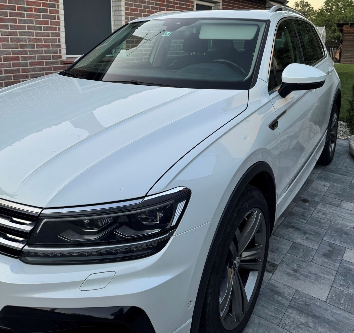 Volkswagen Tiguan, 2,0 TSi R-LINE - fotka 6