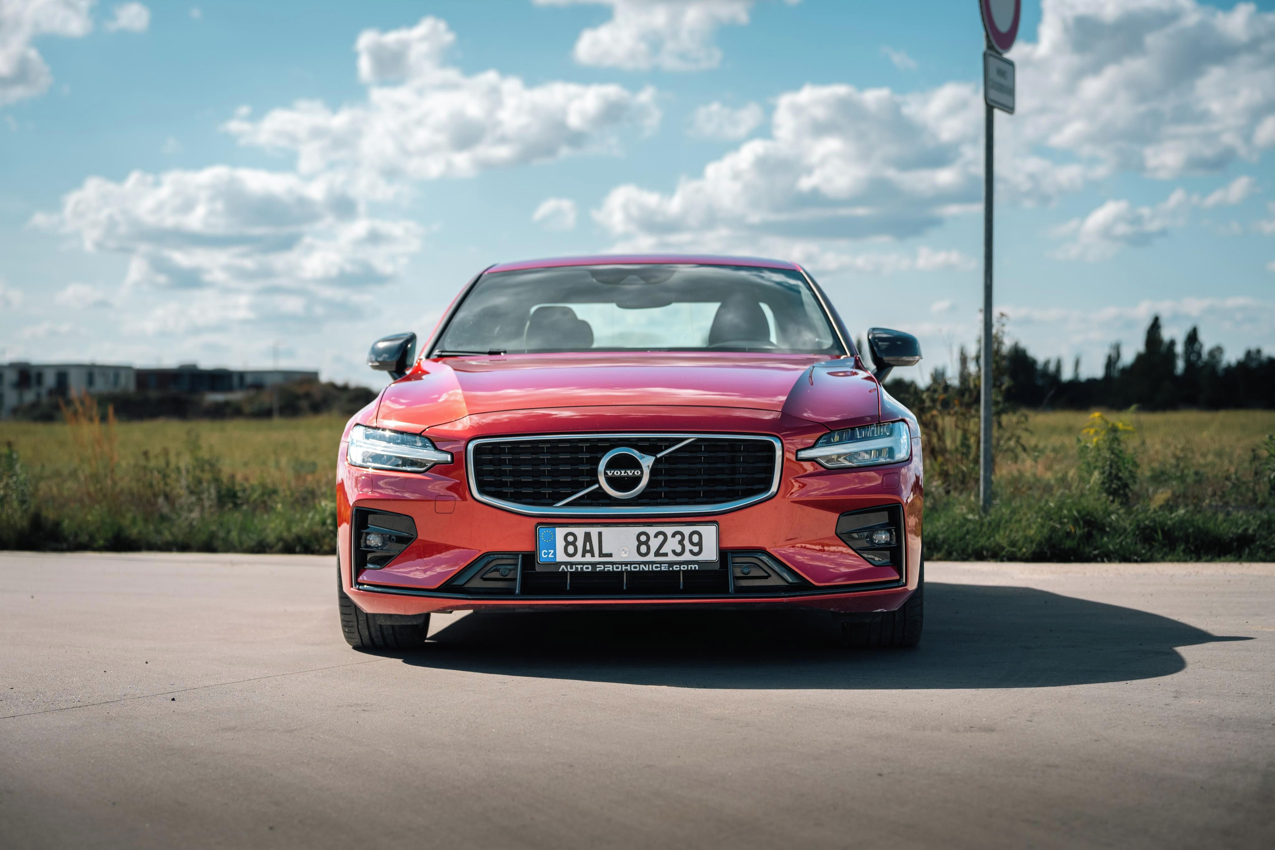 Volvo S60, 2,0, T5, R design - fotka 2