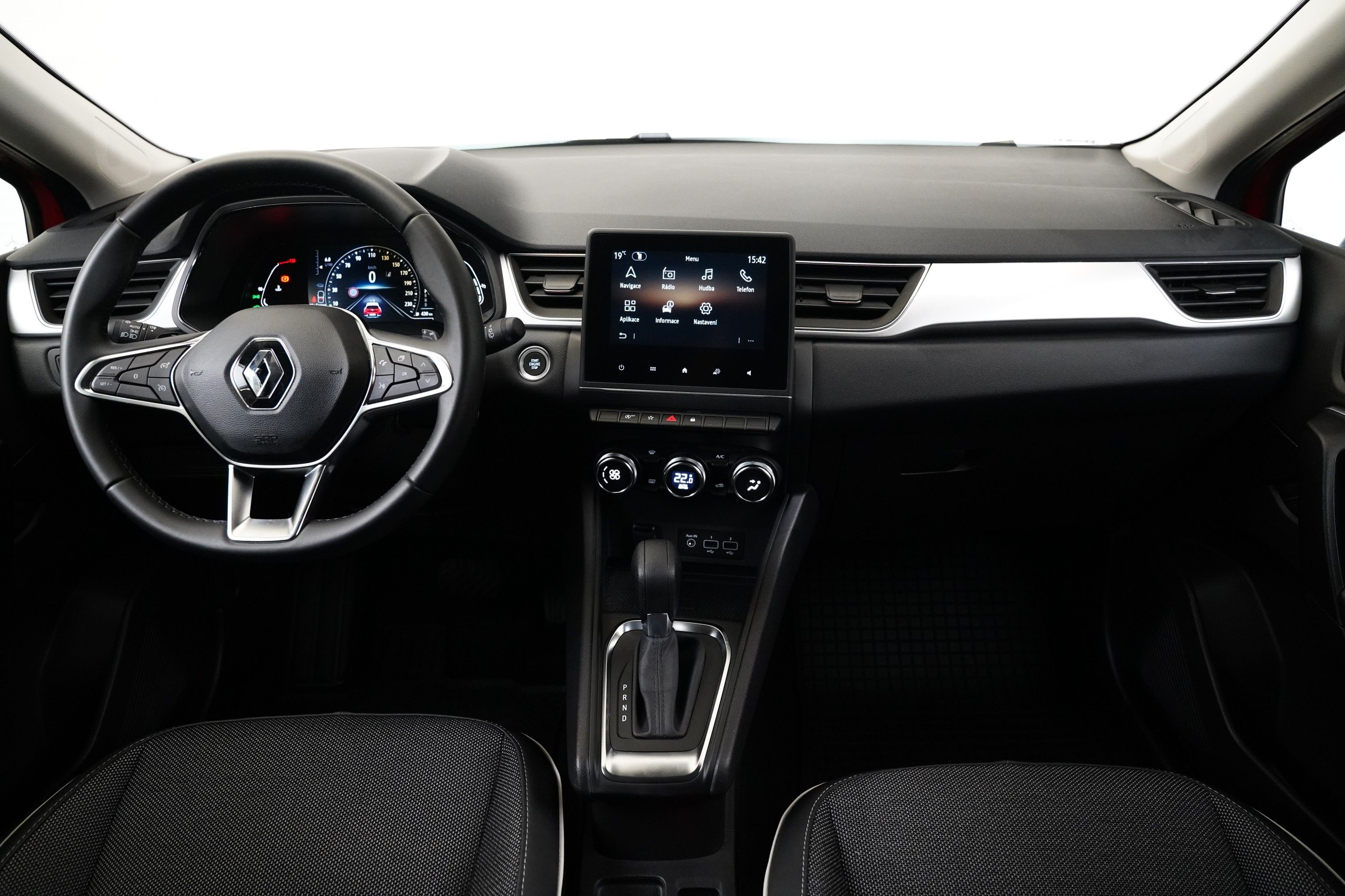 Renault Captur, 1.4 TCe 103 kW Techno - fotka 5