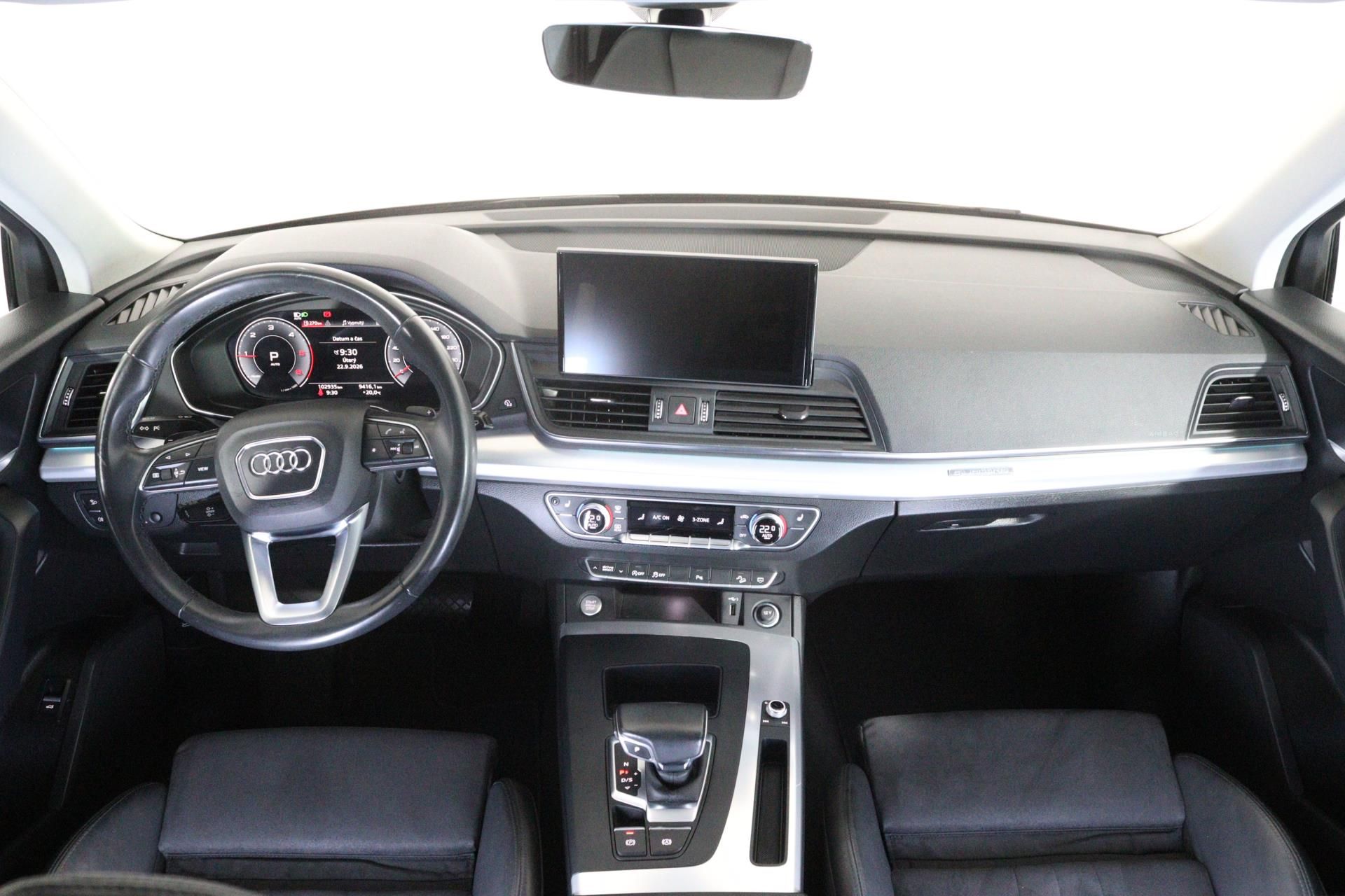 Audi Q5, Advanced 2,0TDI quattro Stroni - fotka 5