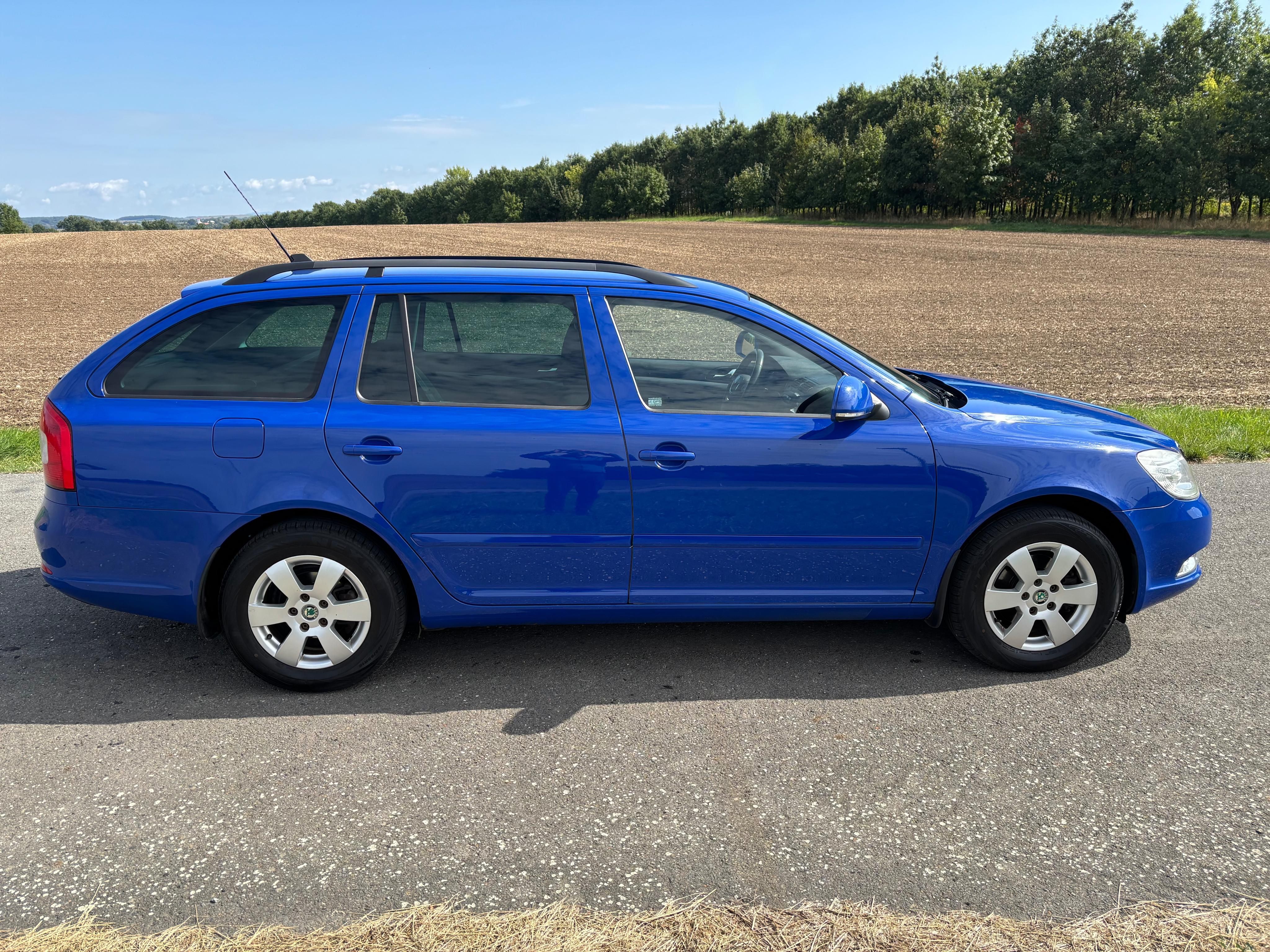 Škoda Octavia, 1.4 TSi 90kw Elegance+Tažné - fotka 5