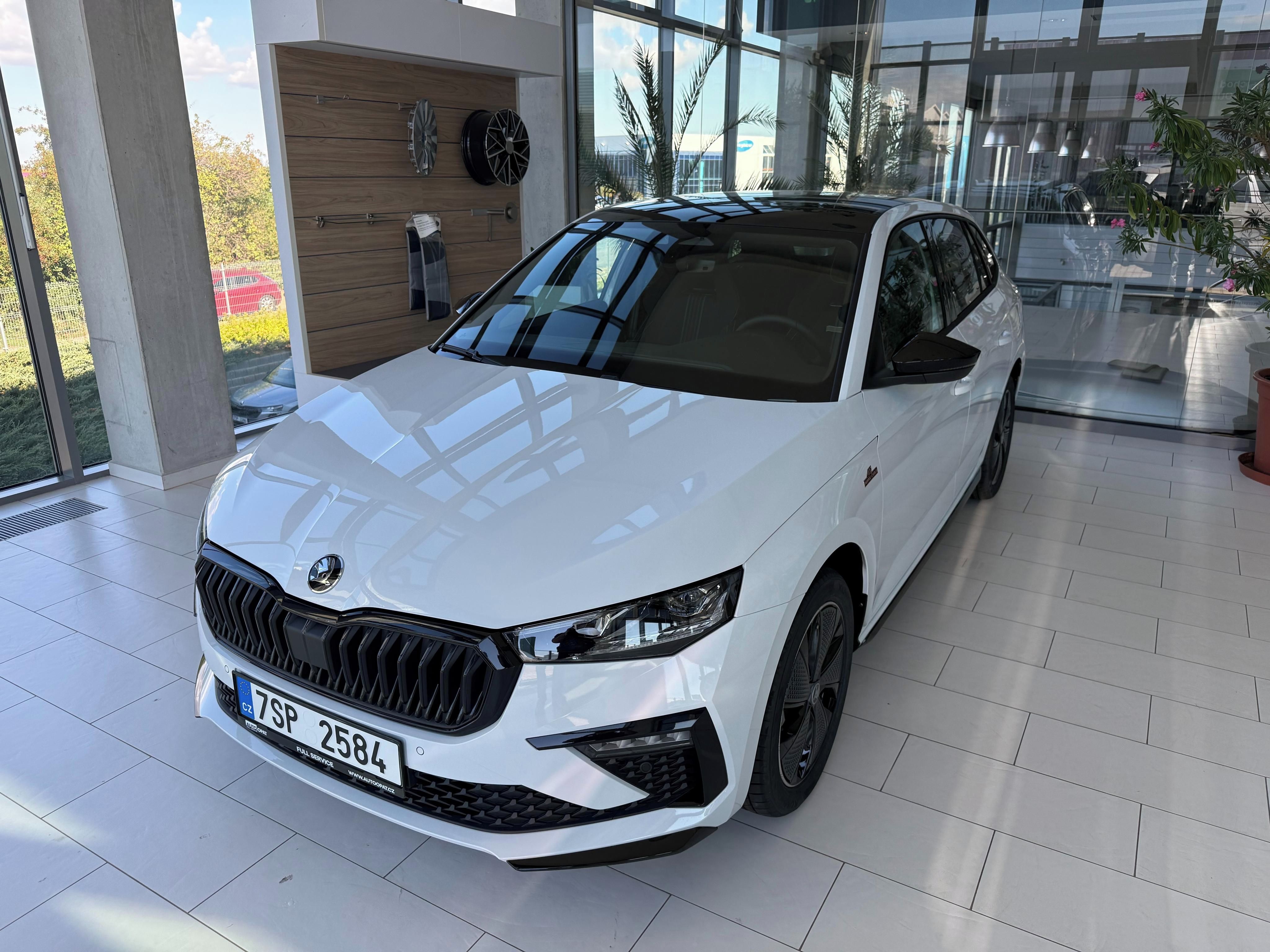 Škoda Scala, Monte Carlo 1,0 TSI 85 kW - fotka 3