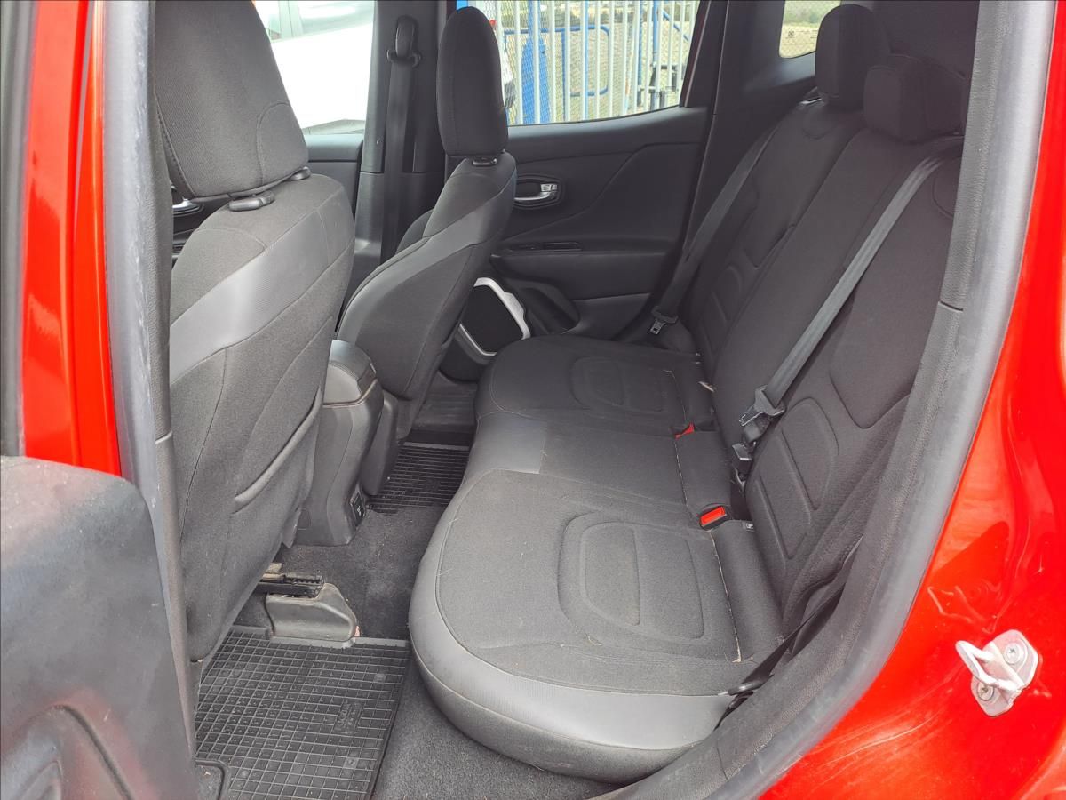 Jeep Renegade, 1,4 i KOUPENO CZ - fotka 6