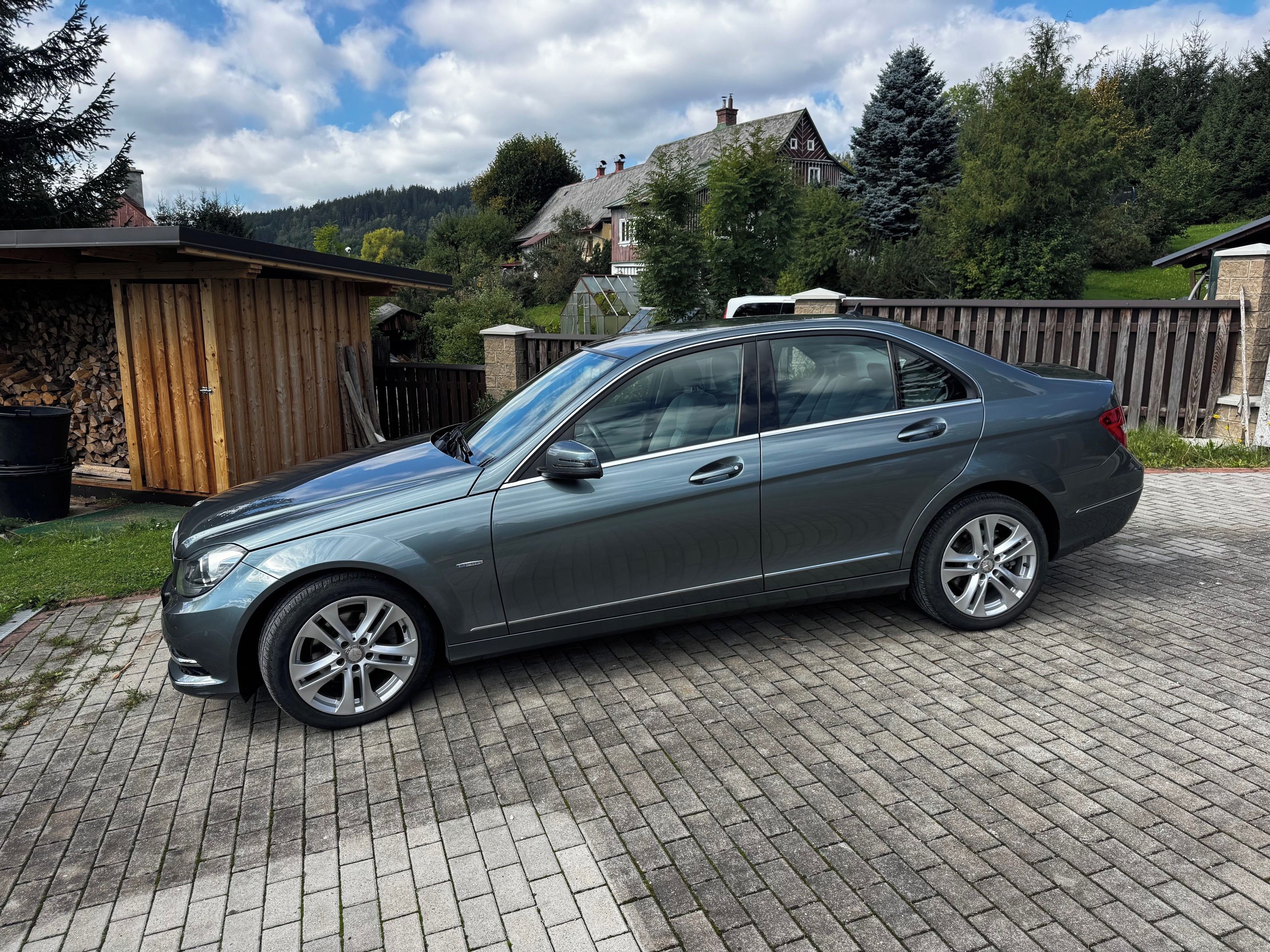 Mercedes-Benz Třídy C, C 250 CDI 4MATIC
