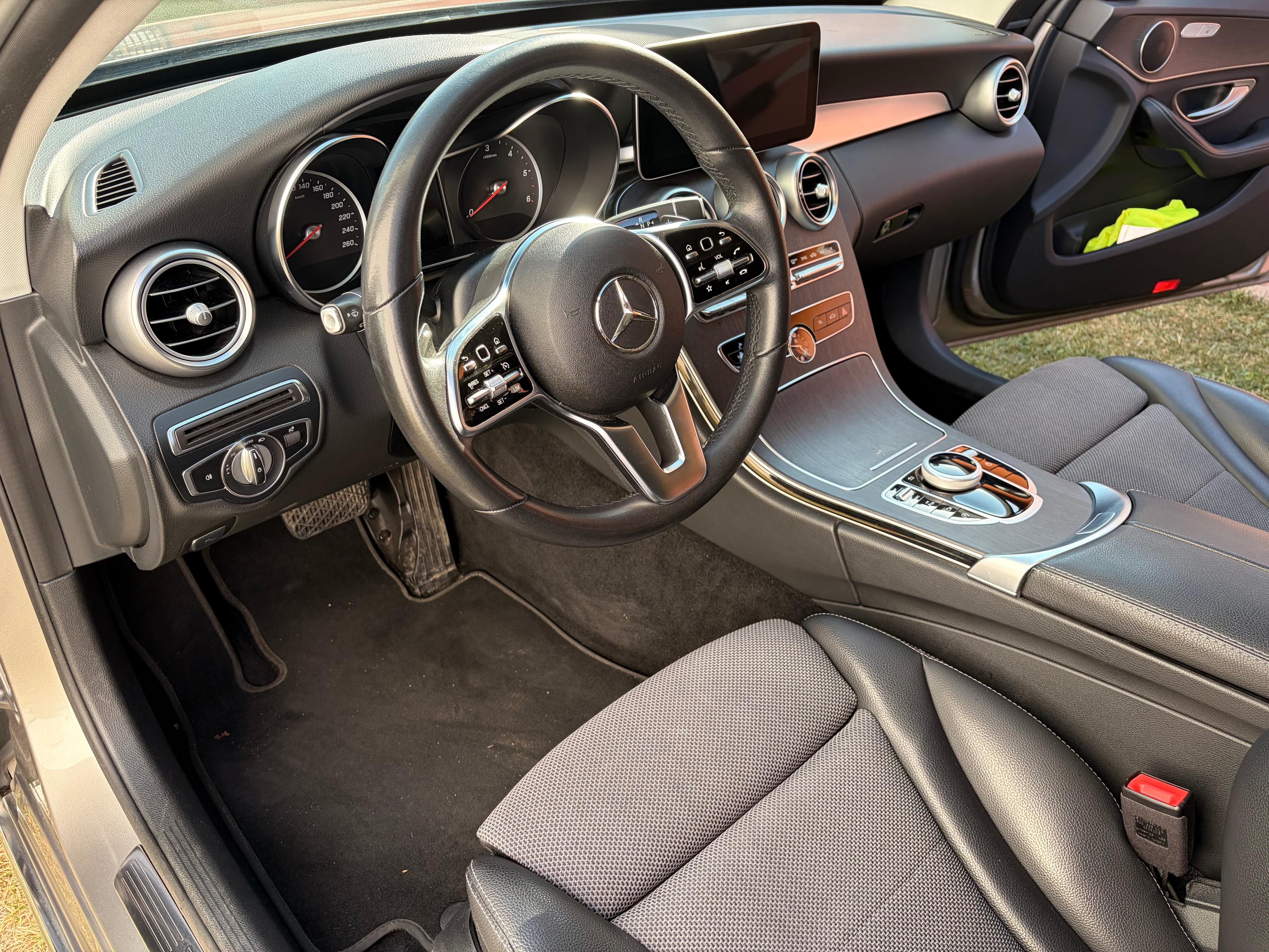 Mercedes-Benz Třídy C, mod. 2019 1. maj., odpočet DPH - fotka 3
