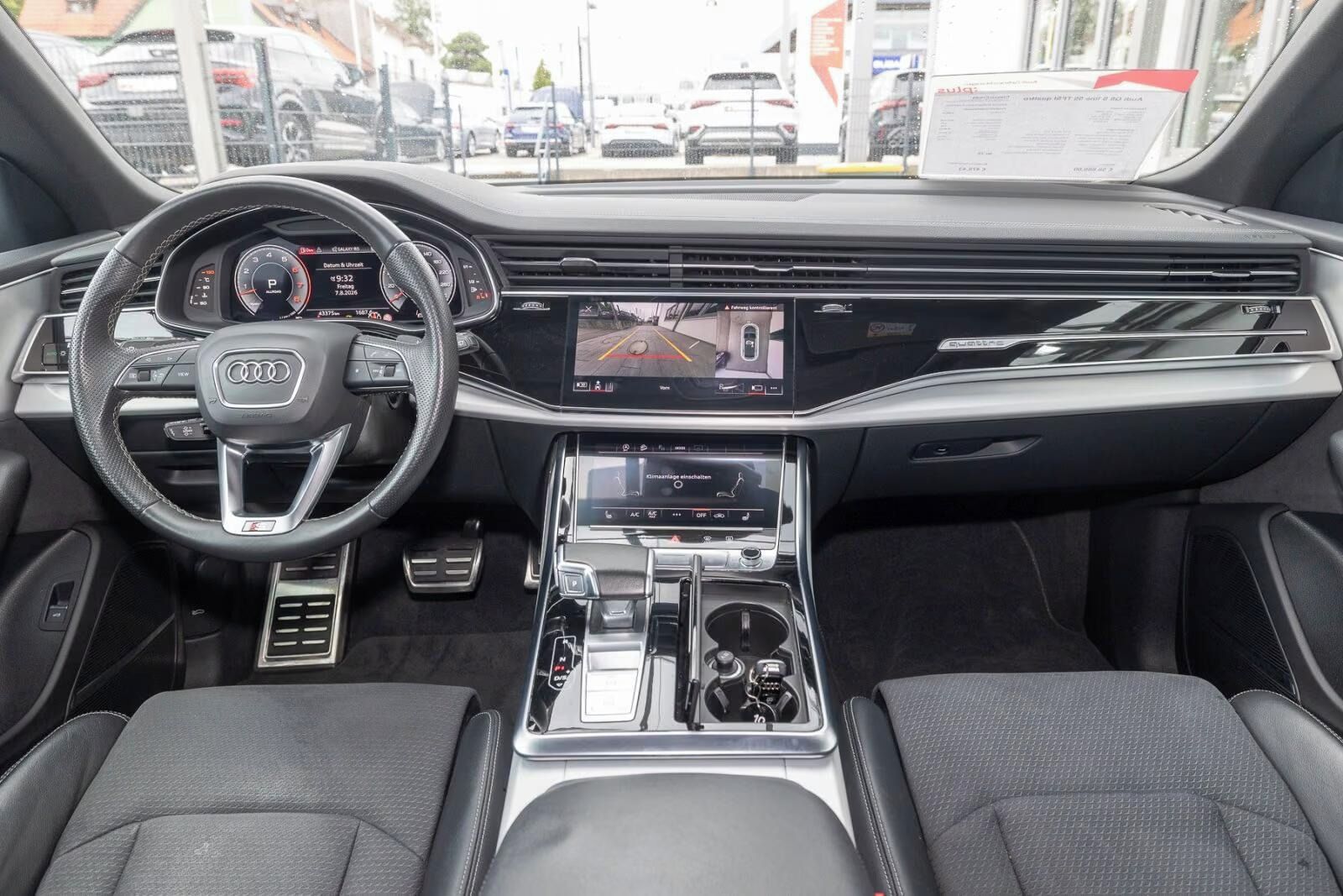 Audi Q8, 55 TFSI  quattro Tiptr.S line - fotka 5