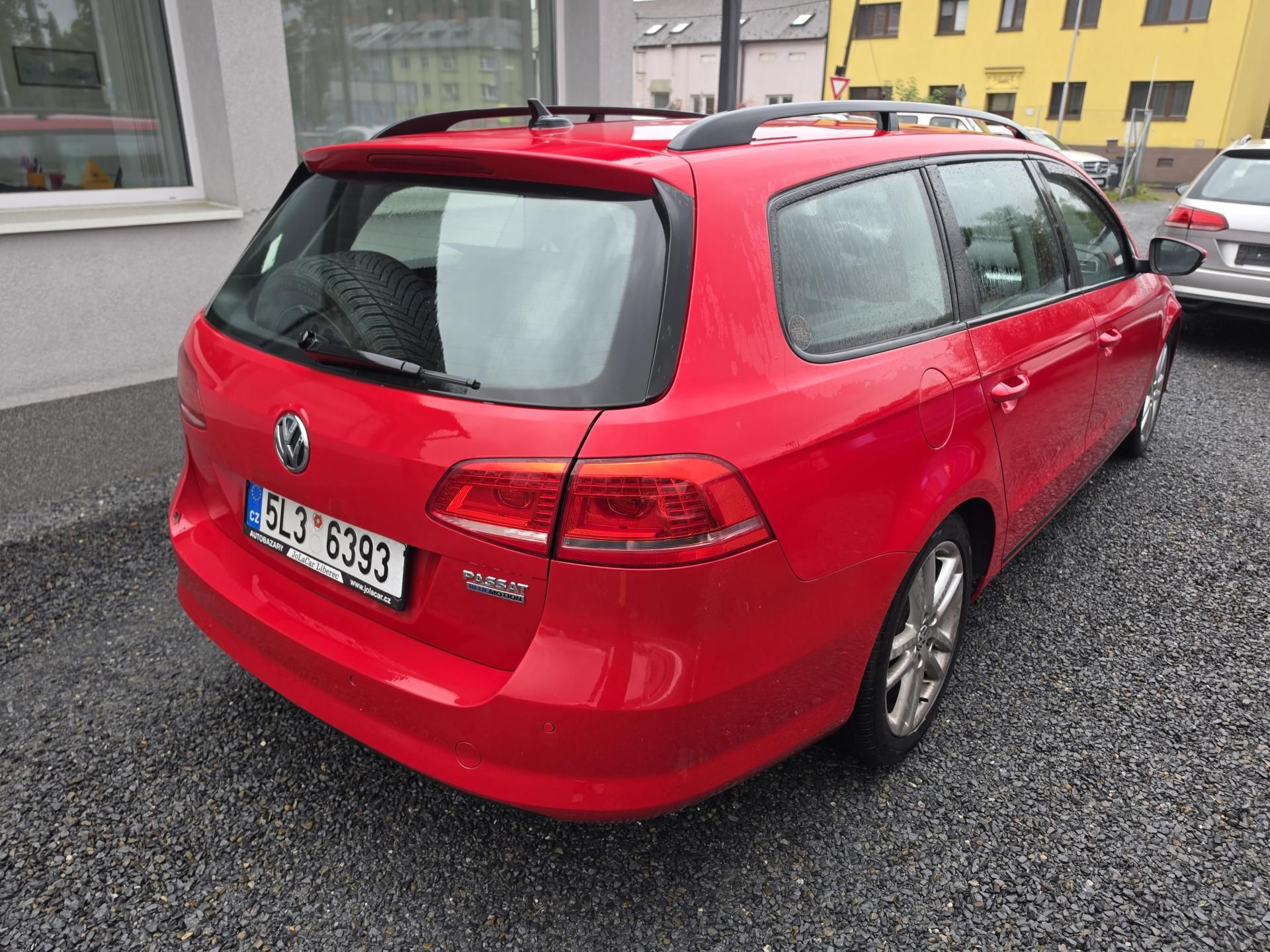 Volkswagen Passat, 1.6 TDI Led Tz Navigace - fotka 4