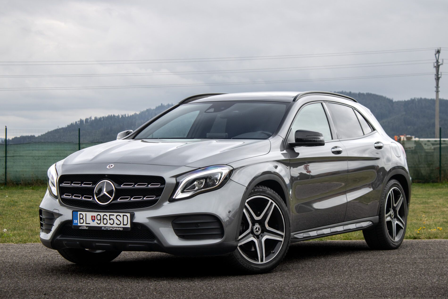 Mercedes-Benz, GLA trieda