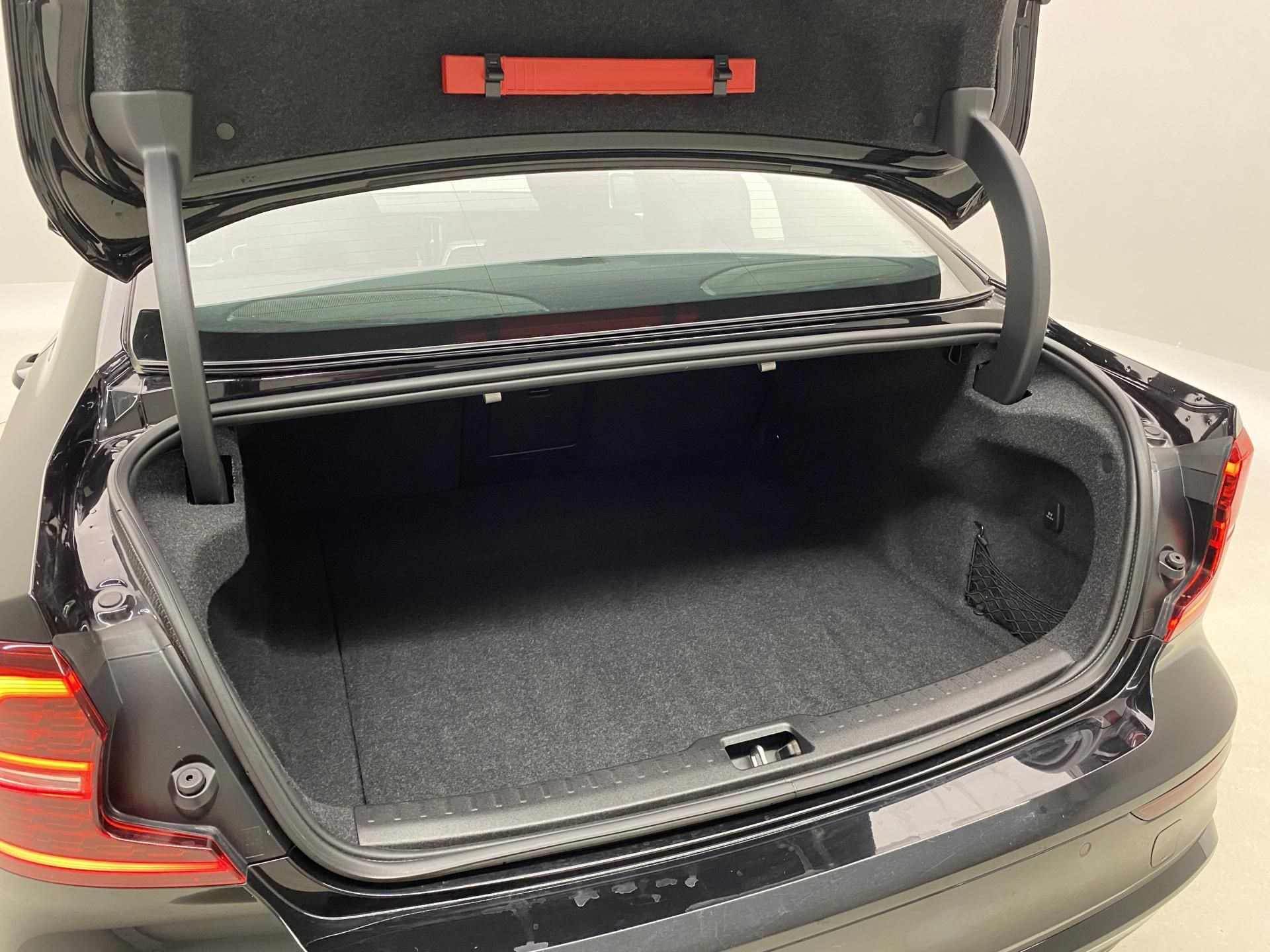 Volvo S60, B5 AWD DARK ULTIMATE AUT CZ - fotka 6