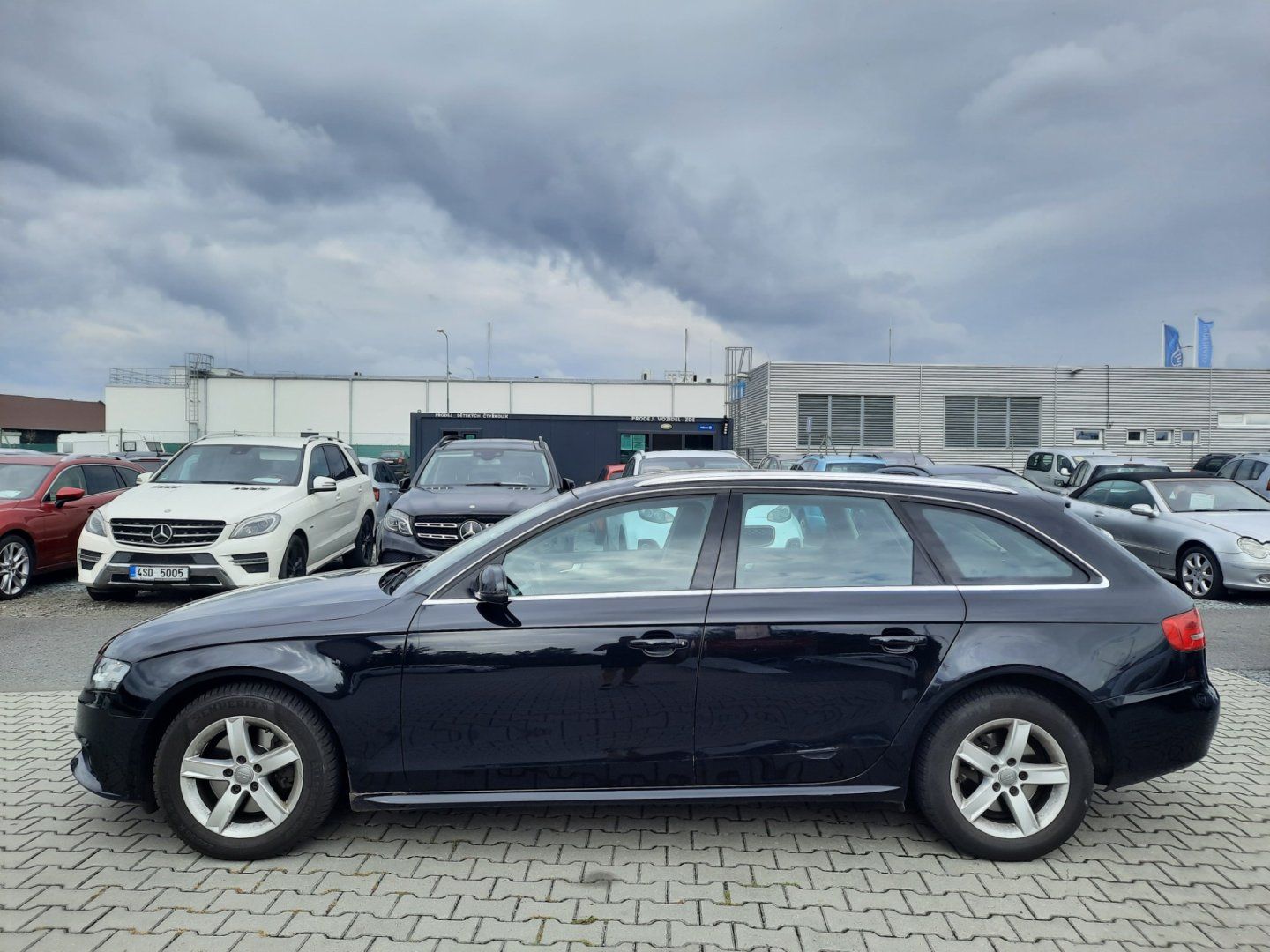 Audi A4 Avant, 2.0TDi *AUTOKLIMA*VYHŘEV*ESP - fotka 5