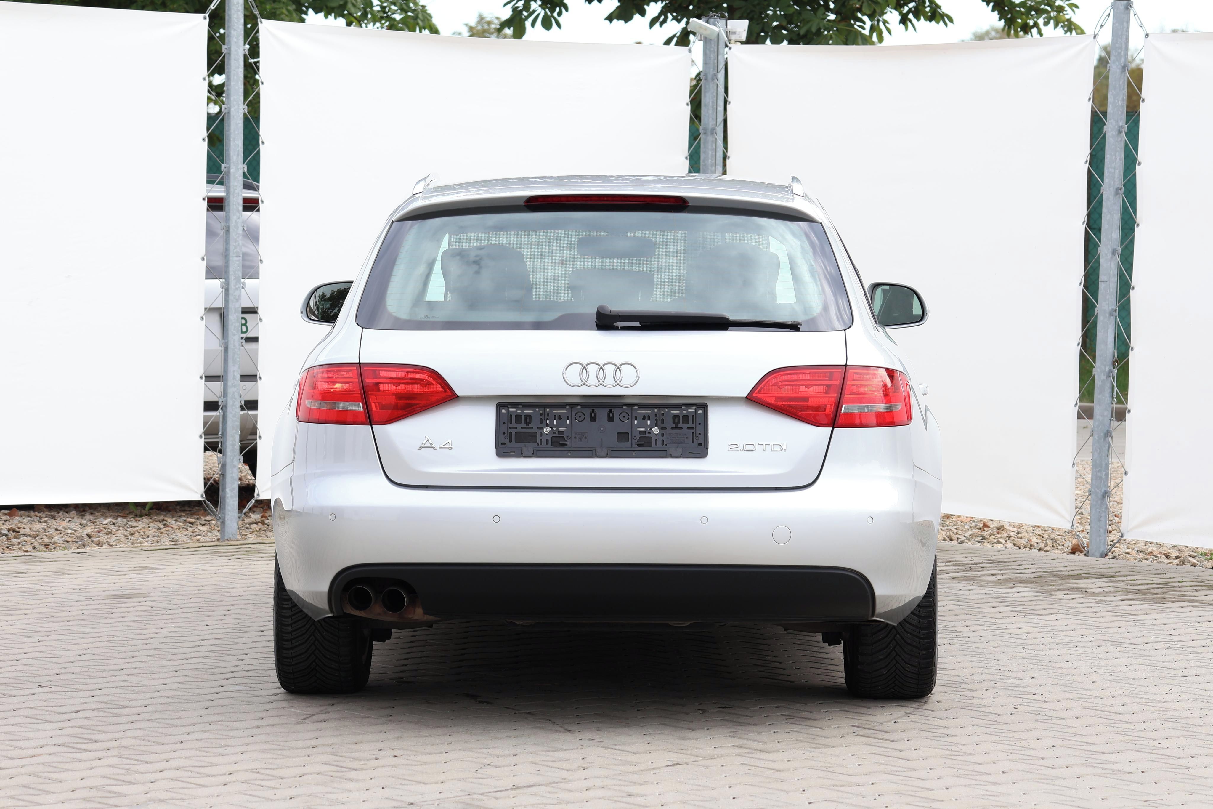 Audi A4, 2.0TDI*105kW*185.000km*LED* - fotka 5