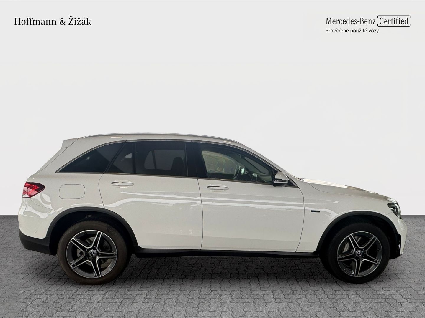 Mercedes-Benz GLC, 300de 4MATIC - fotka 4