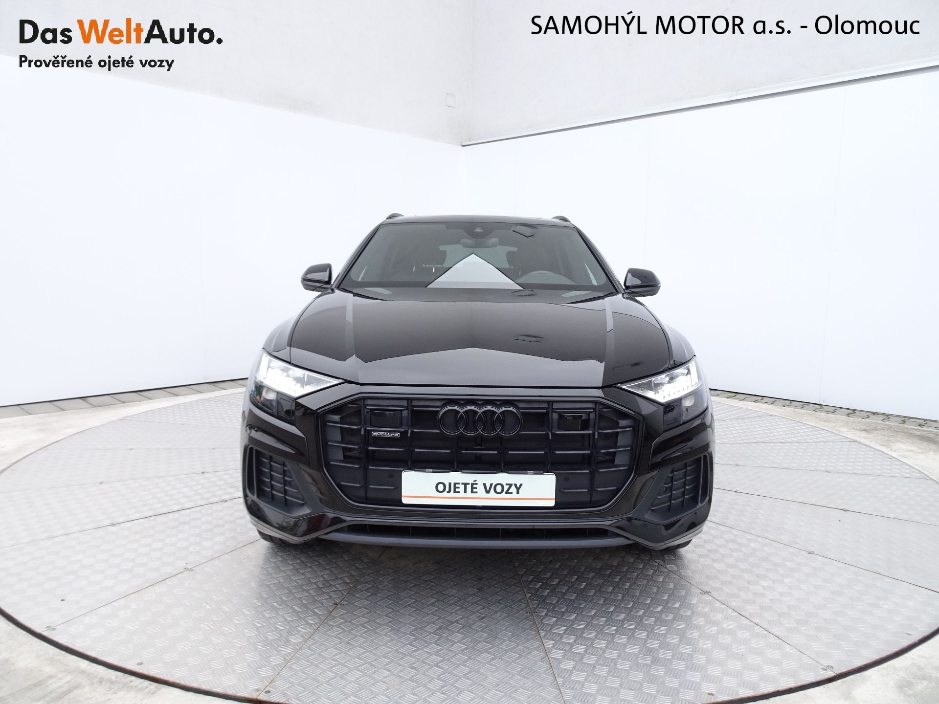 Audi Q8, 45TDI Quattro Tiptronic S-line - fotka 4