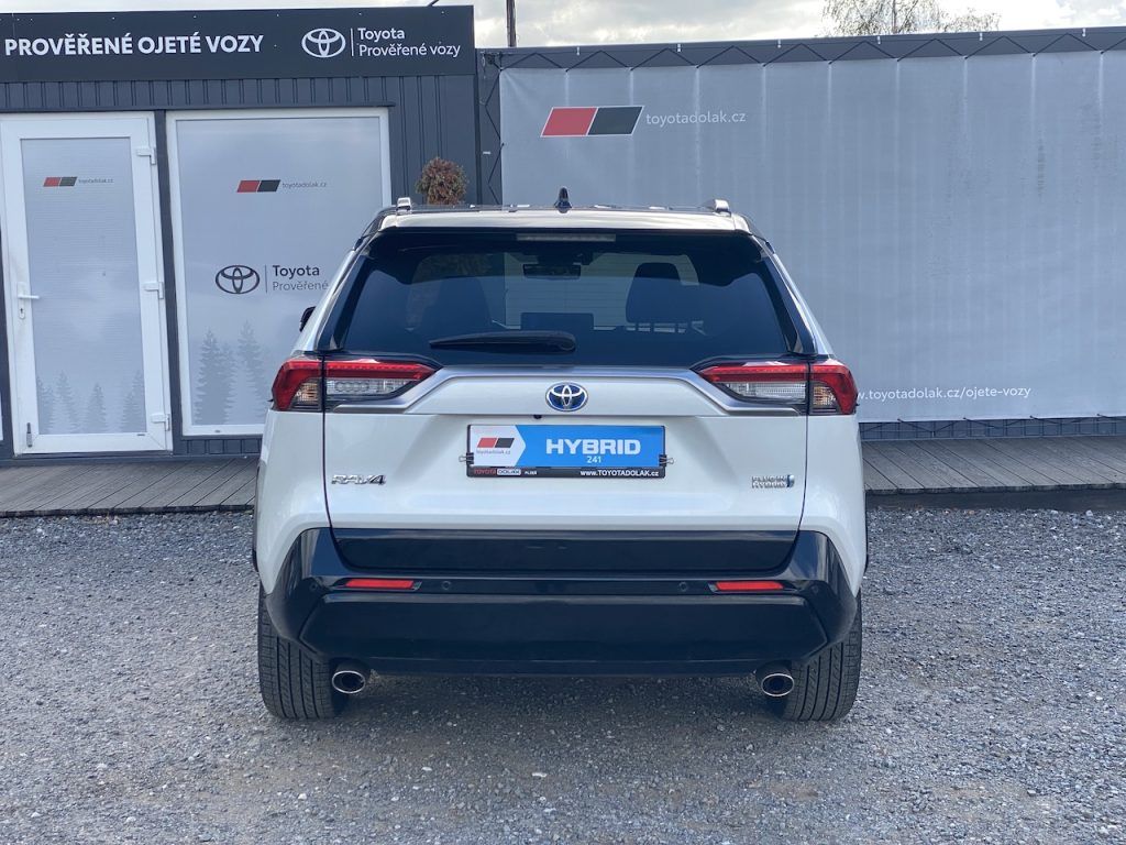 Toyota Rav4, 2.5Plug-in, ČR, Executive, 4x4 - fotka 6