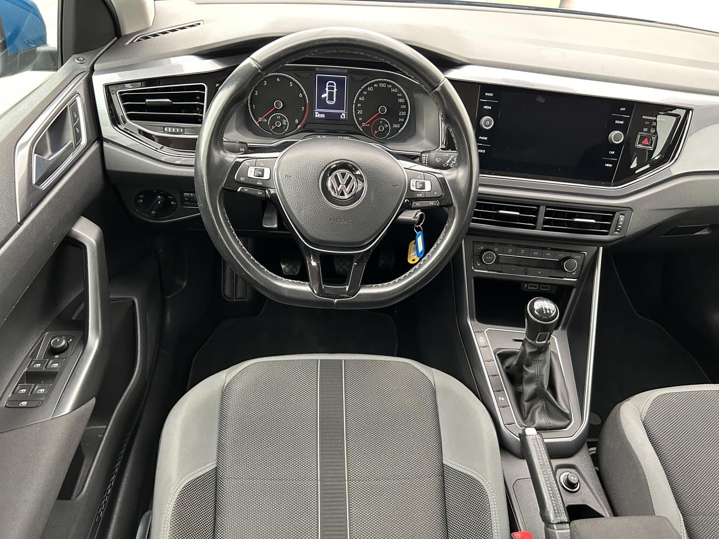 Volkswagen Polo, 1.0TGI 66kW Highline - fotka 5