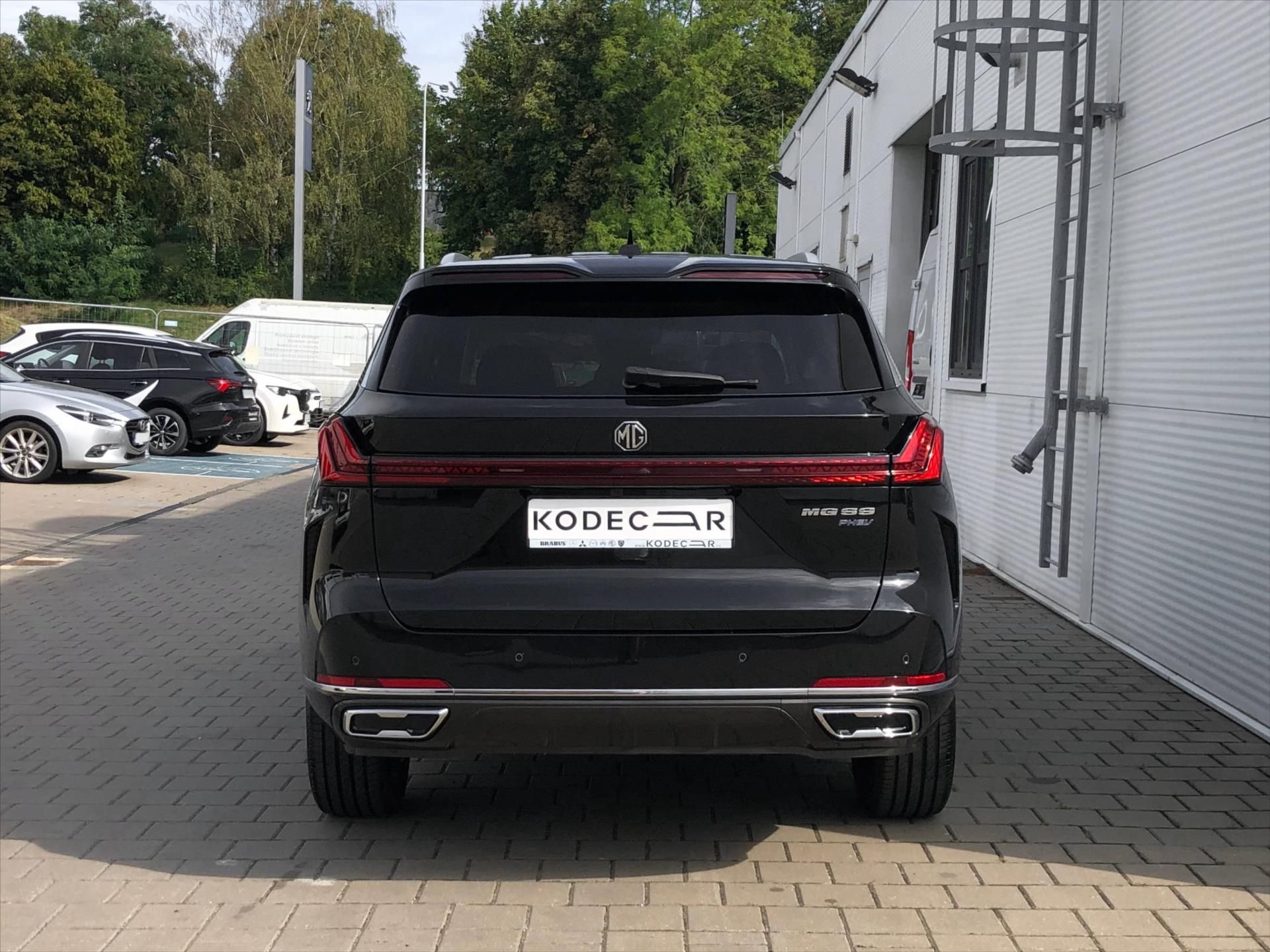 MG MGS9 PHEV, 1,5 Premium PHEV 299k AT - fotka 5