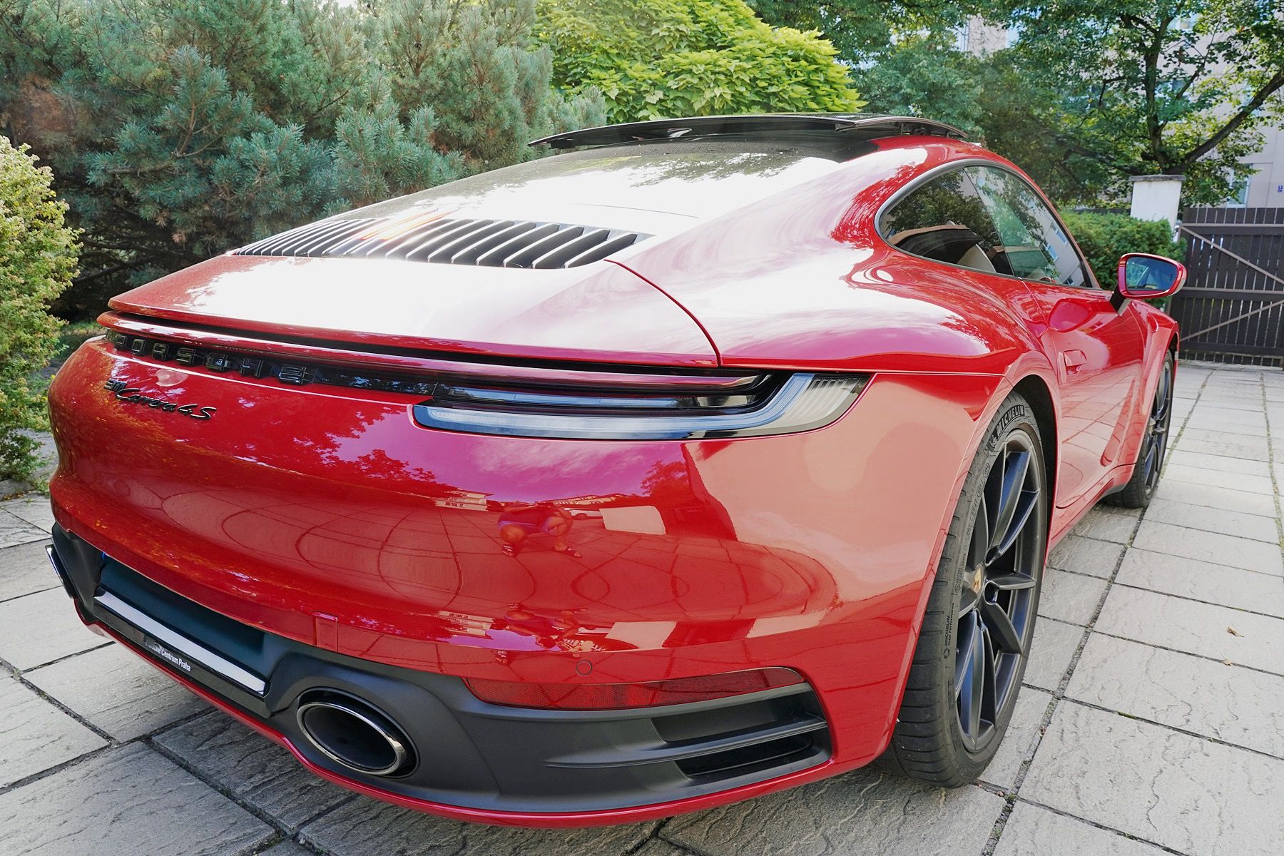 Porsche 911, Porsche Carrera 911 4S 992 - fotka 3