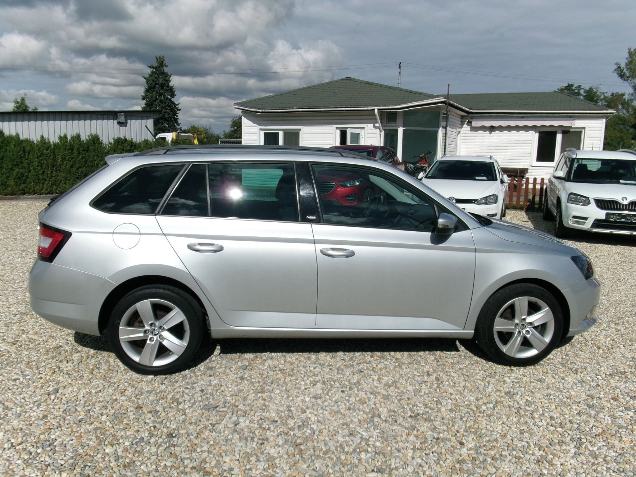 Škoda Fabia, 1.2TSi SERVIS-ROZVODY-BEZ KORO - fotka 6