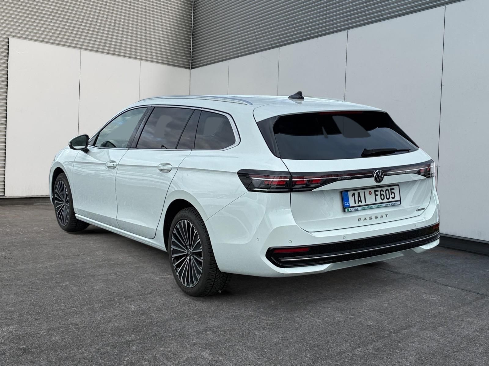 Volkswagen Passat Variant, ELEGANCE 2.0TDI 142kW DSG CZ - fotka 4