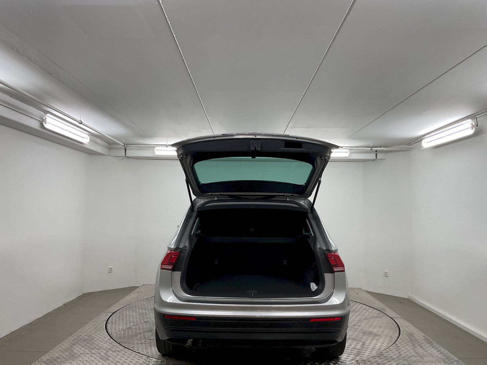 Volkswagen Tiguan, 2. gen 1.5 TSI EVO BMT - fotka 6