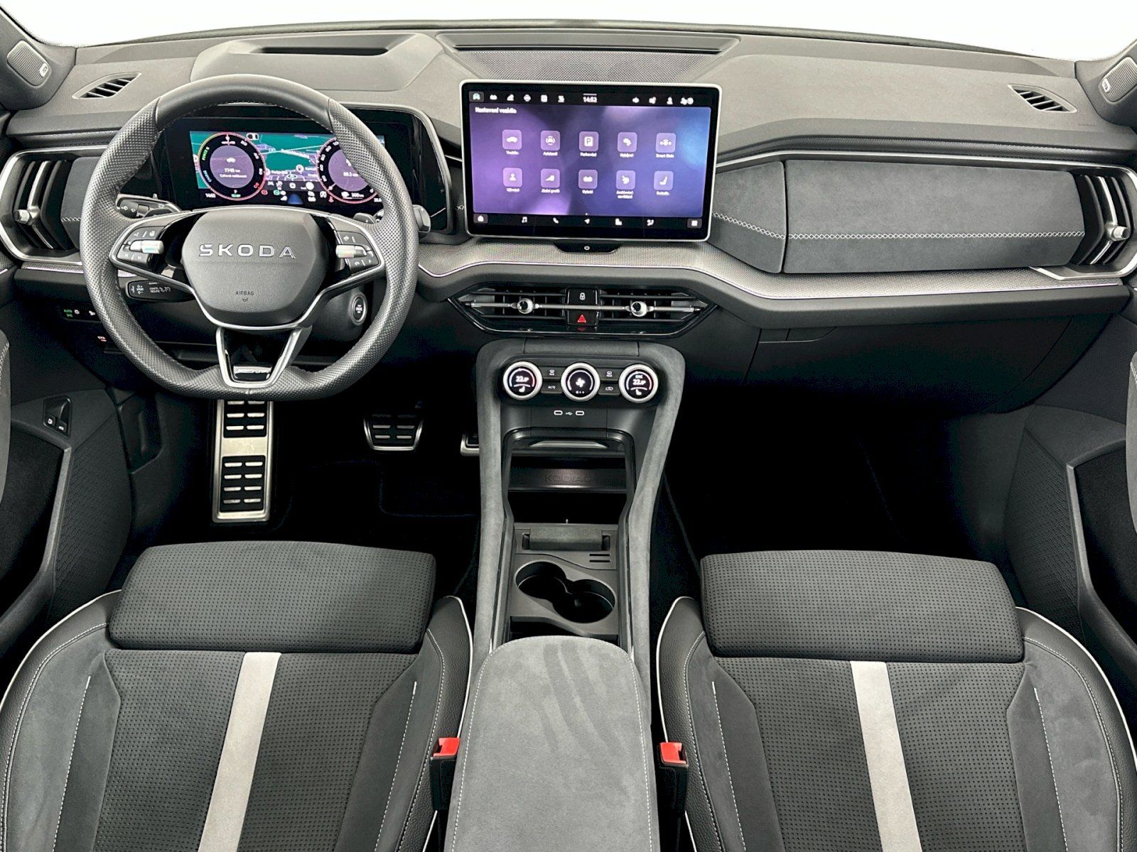Škoda Kodiaq, iV DSG 1.5TSI 150kW SportLine - fotka 5